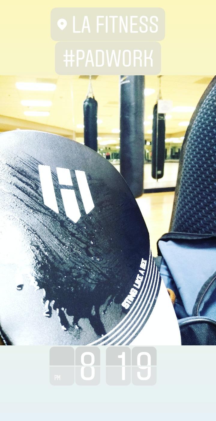 Hawk Sports Boxing Mitts Curved Punching Mitts with EVA Foam Padding, Heavy Duty Leather Focus Mitts for Boxing & MMA Training, Ultra Comfy, Light, & Durable Ambidextrous Punching Pads - All-Black customer photo 2