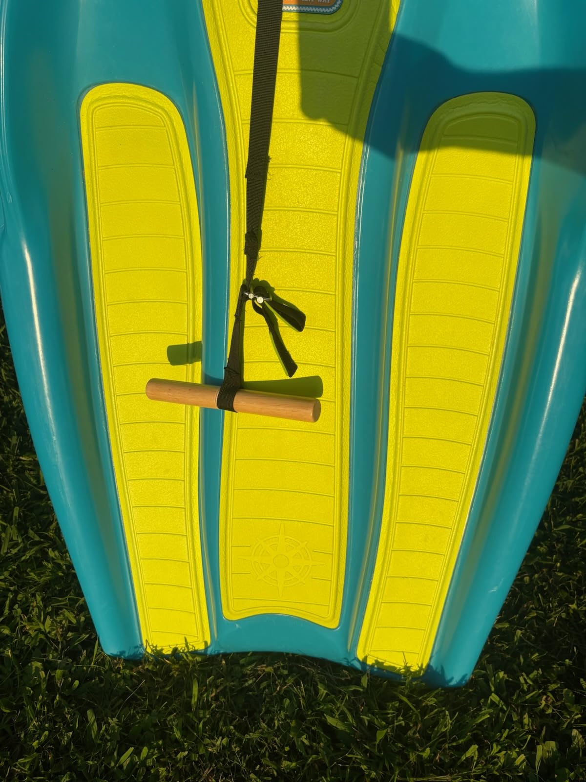 ZUP Coast Board All-in-One Kid's Wakeboard, Trainer Board, Kneeboard, and Water Skis with Rope Handle, Ideal for Water Sports and Boating, Perfect for Beginners and Young Riders customer photo 1