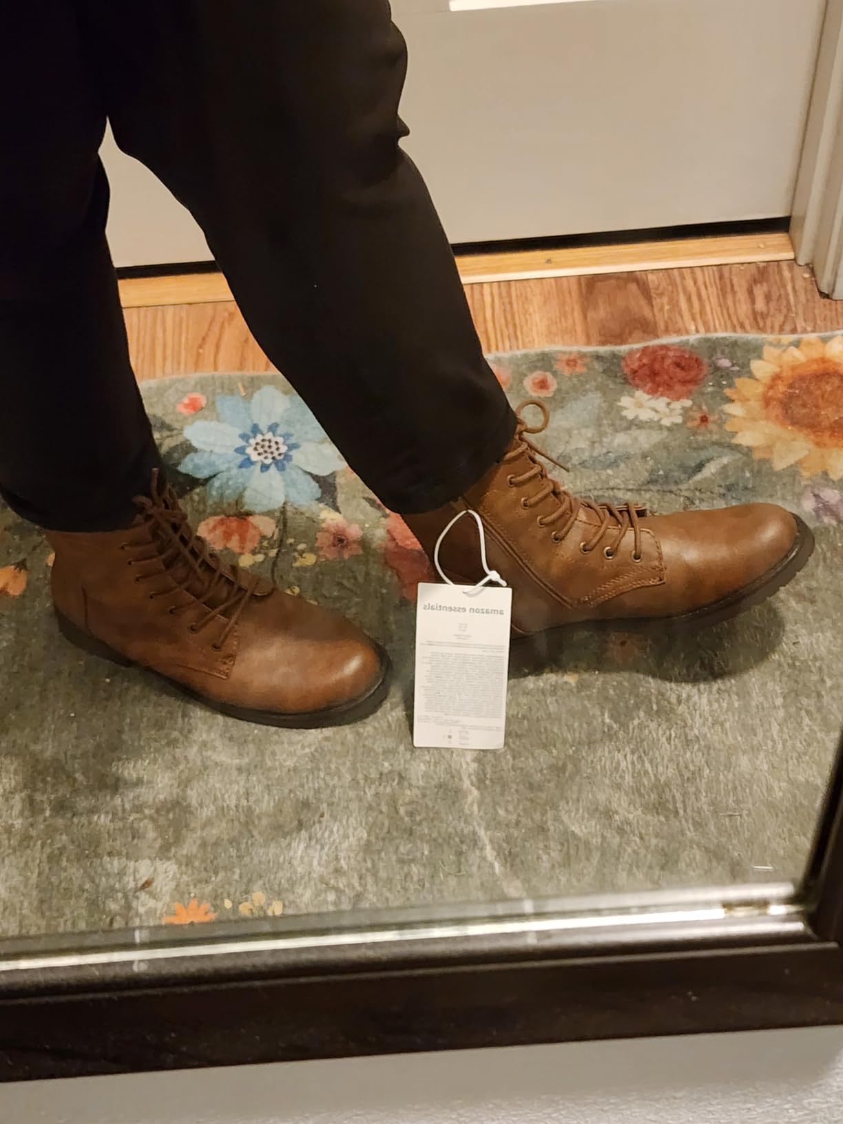 Amazon Essentials Women's Lace-Up Combat Ankle Boots with Side Zipper, Lug Sole customer photo 1