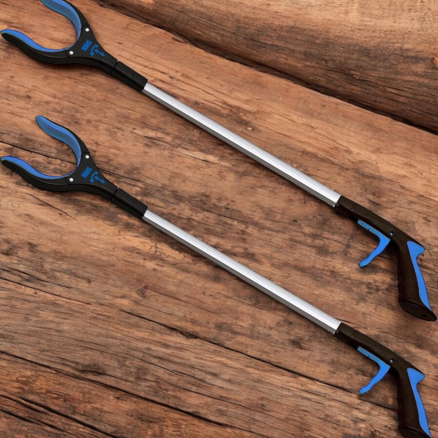 RMS 2-Pack 32 Inch Extra Long Grabbers Reachers with Rotating Jaw (Blue) customer photo 2