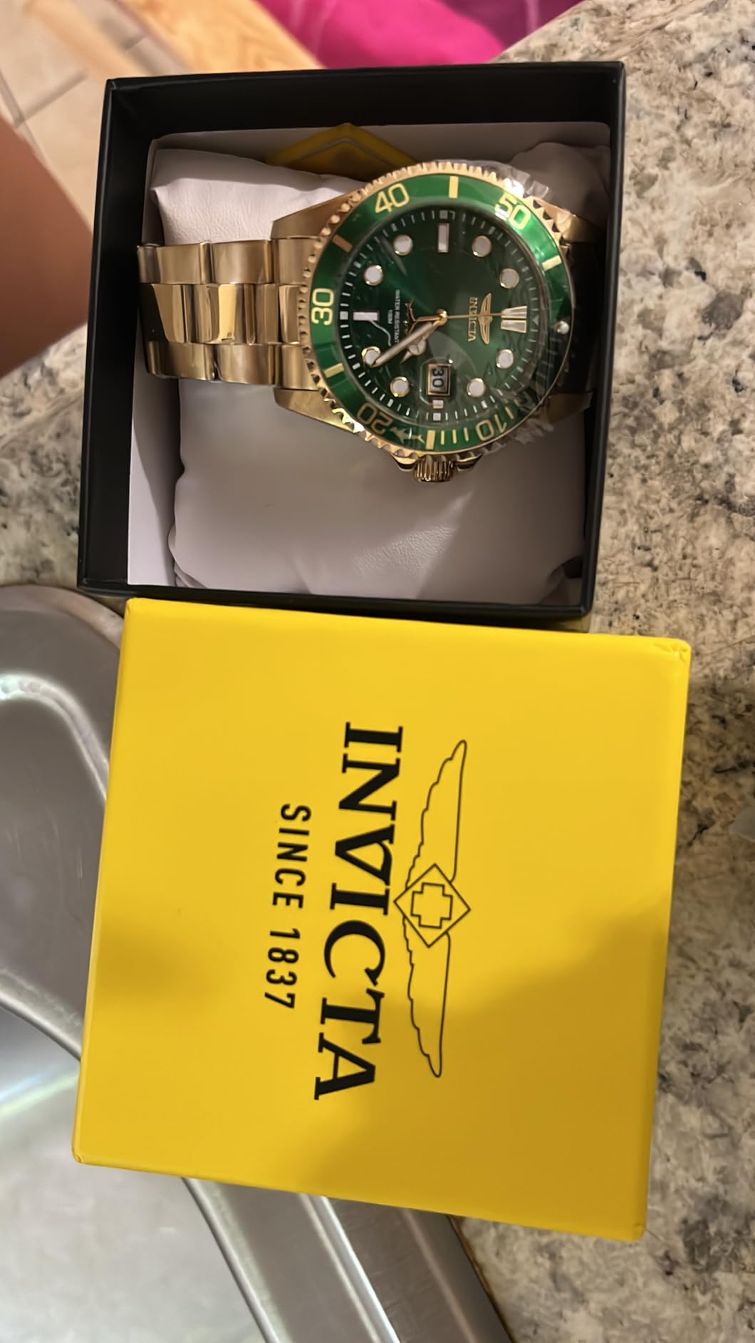 Invicta Men's Pro Diver Quartz Watch customer photo 2