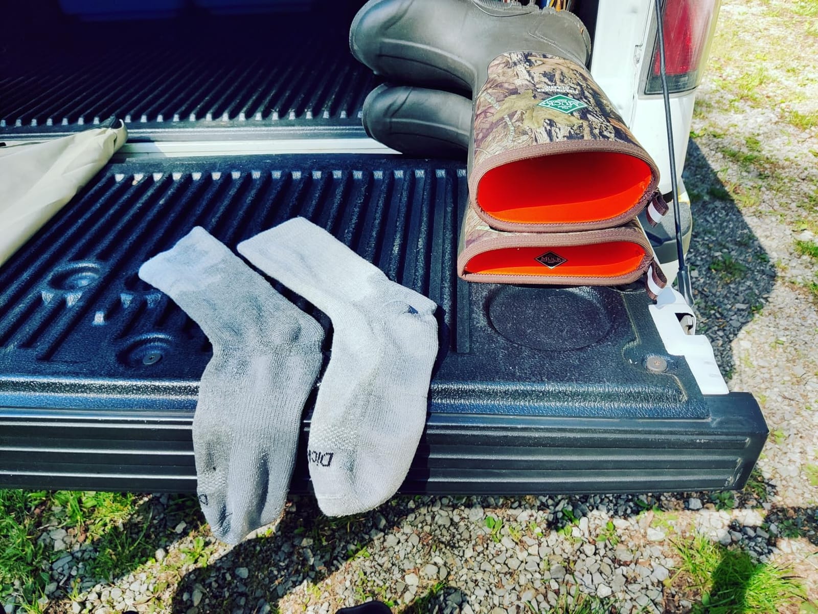 MUCK Men's Edgewater Classic Mid Boot customer photo 1