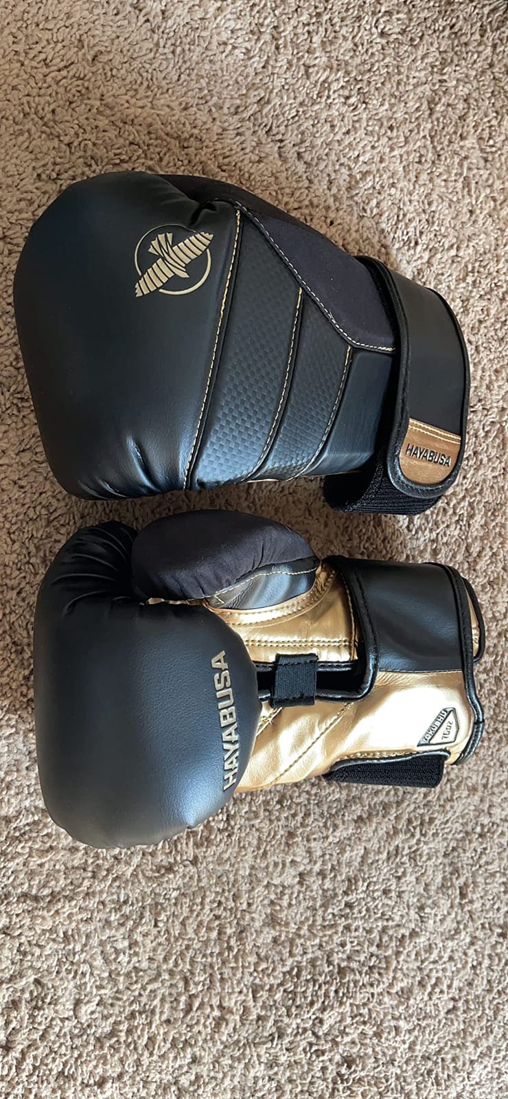 Hayabusa T3 Boxing Gloves - Sparring, Sparring Gloves, Muay Thai Gloves, Kickboxing Gloves, Heavy Bag Gloves, Boxing Gloves for Men and Women customer photo 2