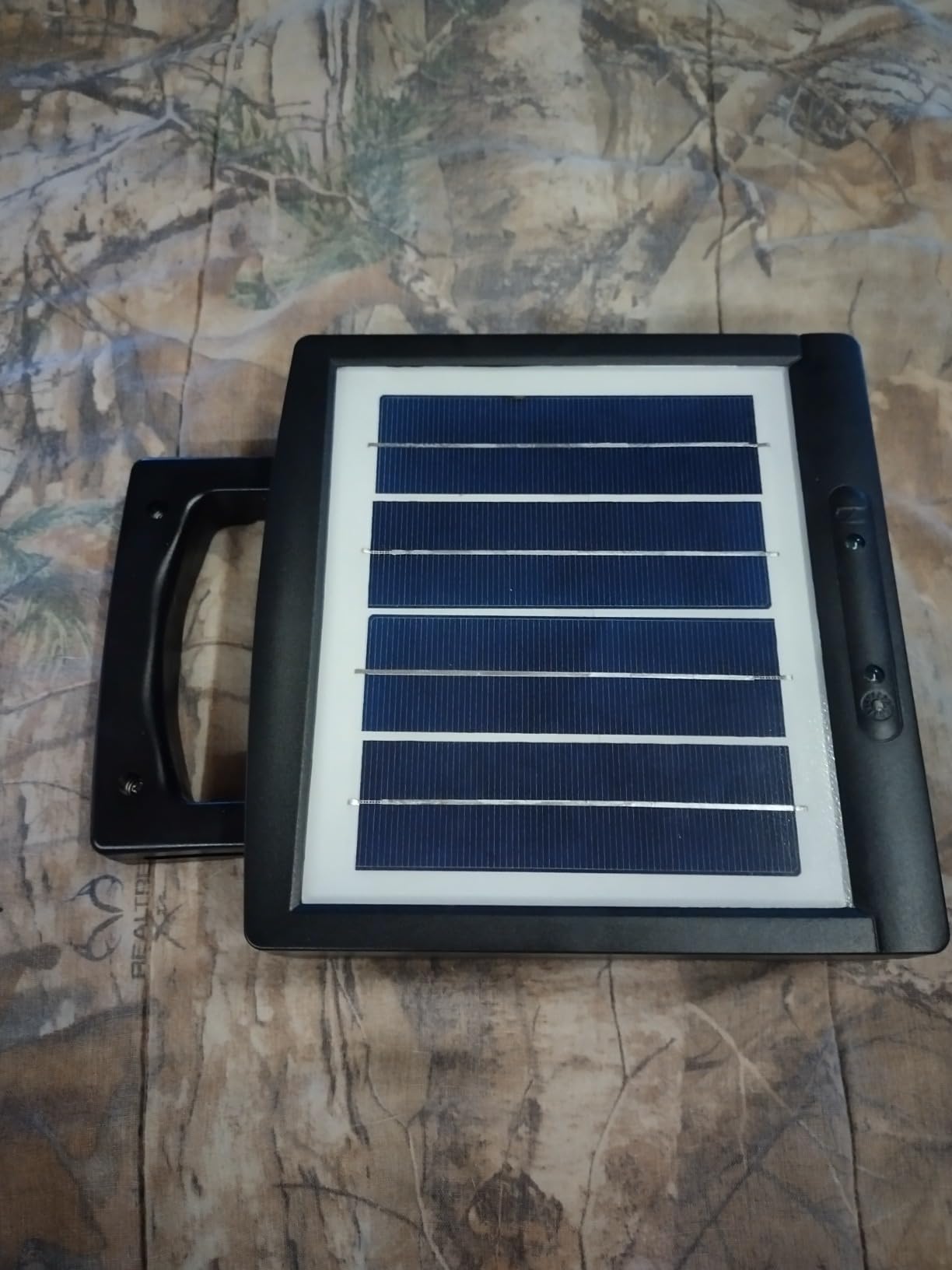 Sunway Solar Solar AA AAA Battery Charger for Rechargeable Batteries 1.2V NiMH NiCD with Built-in 2Watt Solar Panel Portable Charger For1.2V Ni-MH Ni-CD Household Battery customer photo 2