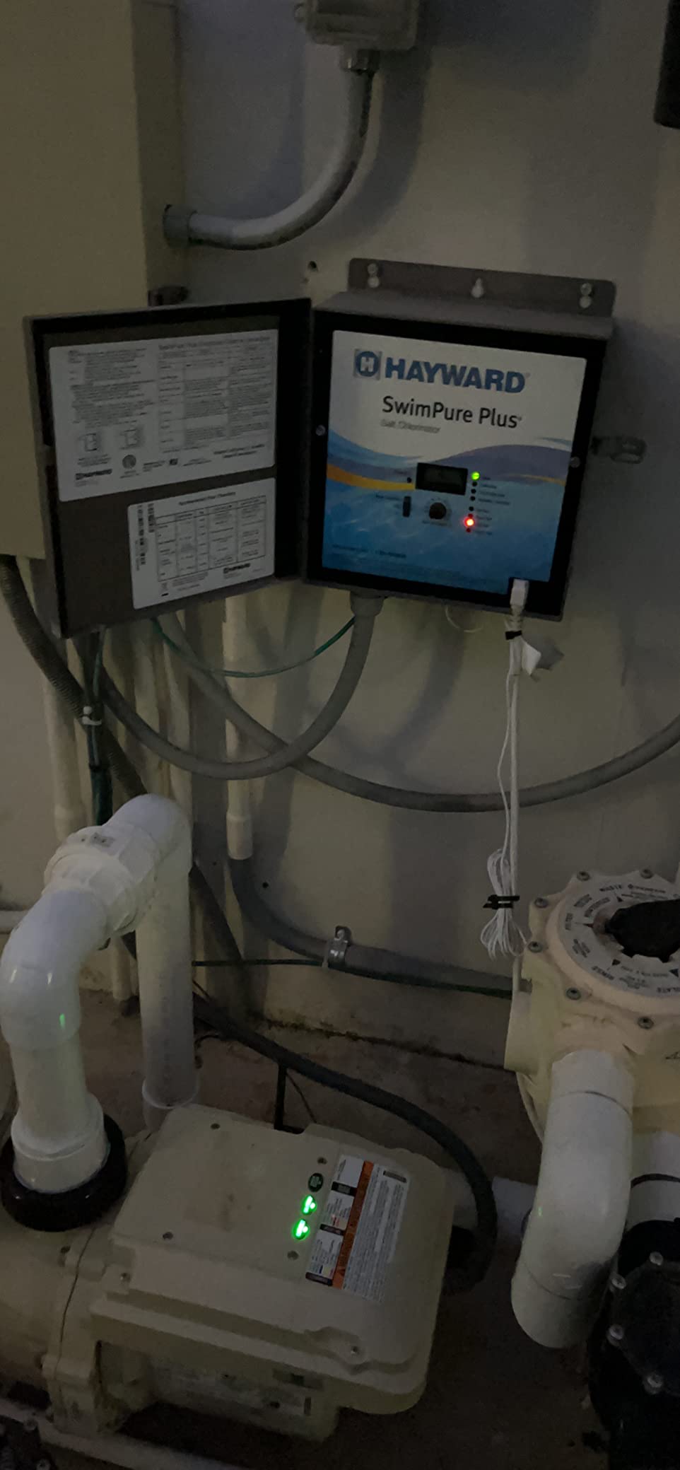 Hayward Aquarite Salt Chlorine Generator for Swimming Pools 40,000 Gallons | W3AQR15 Replacement for AQR15 Saltwater Swimming Pool Chlorination System for In-Ground Pools customer photo 1