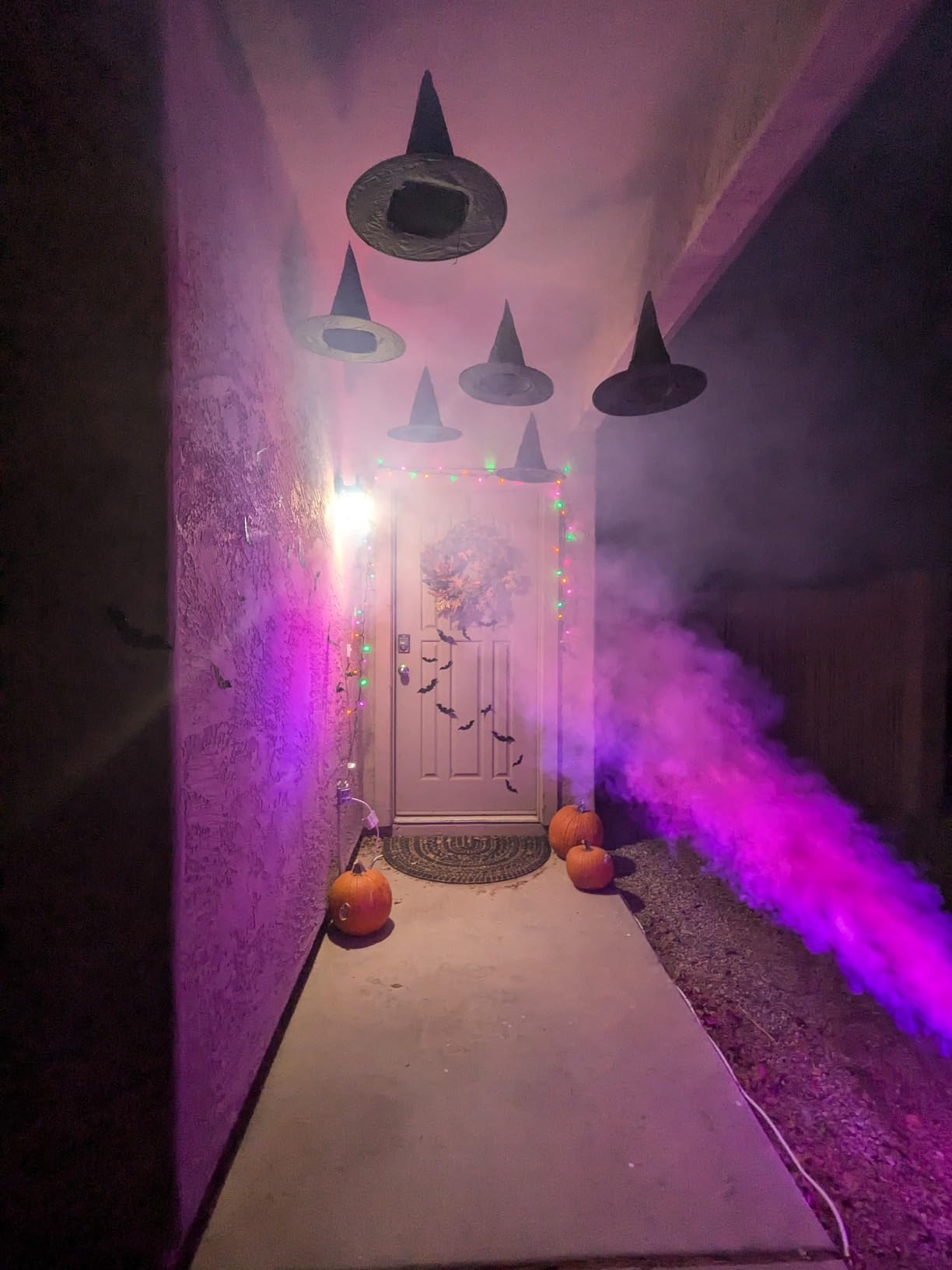 AGPTEK Fog Machine, 12 Colors, 600W Smoke Machine, Low Fluid Auto Shutoff | Upgrade Auto Mode, Wireless Remote, 12 LED Lights Effect, Dry Run Protect, Wedding Halloween Party DJ Stage, Indoor Outdoor Use customer photo 1