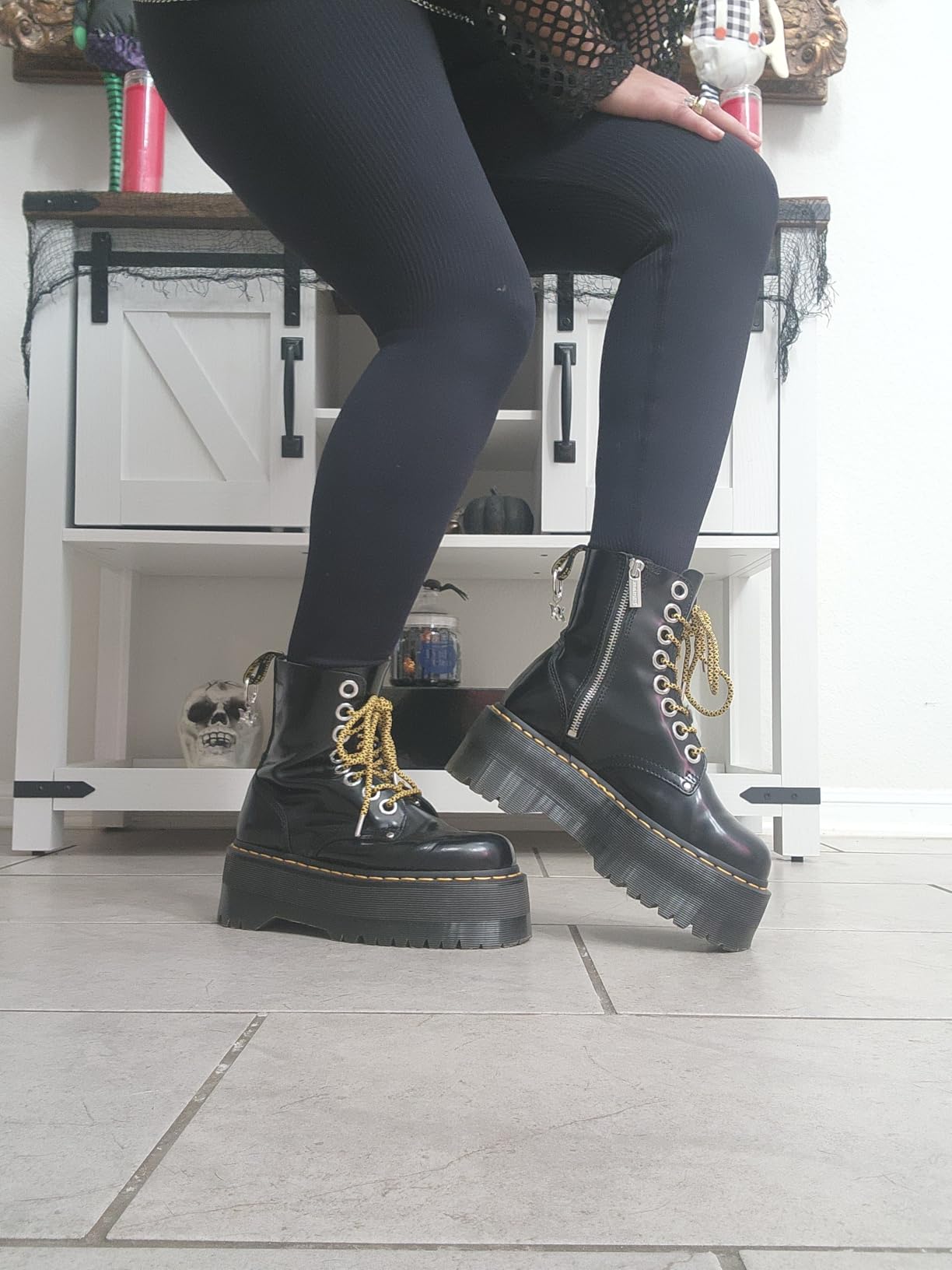Dr. Martens Womens Jadon Max Leather Platform Boot customer photo 1