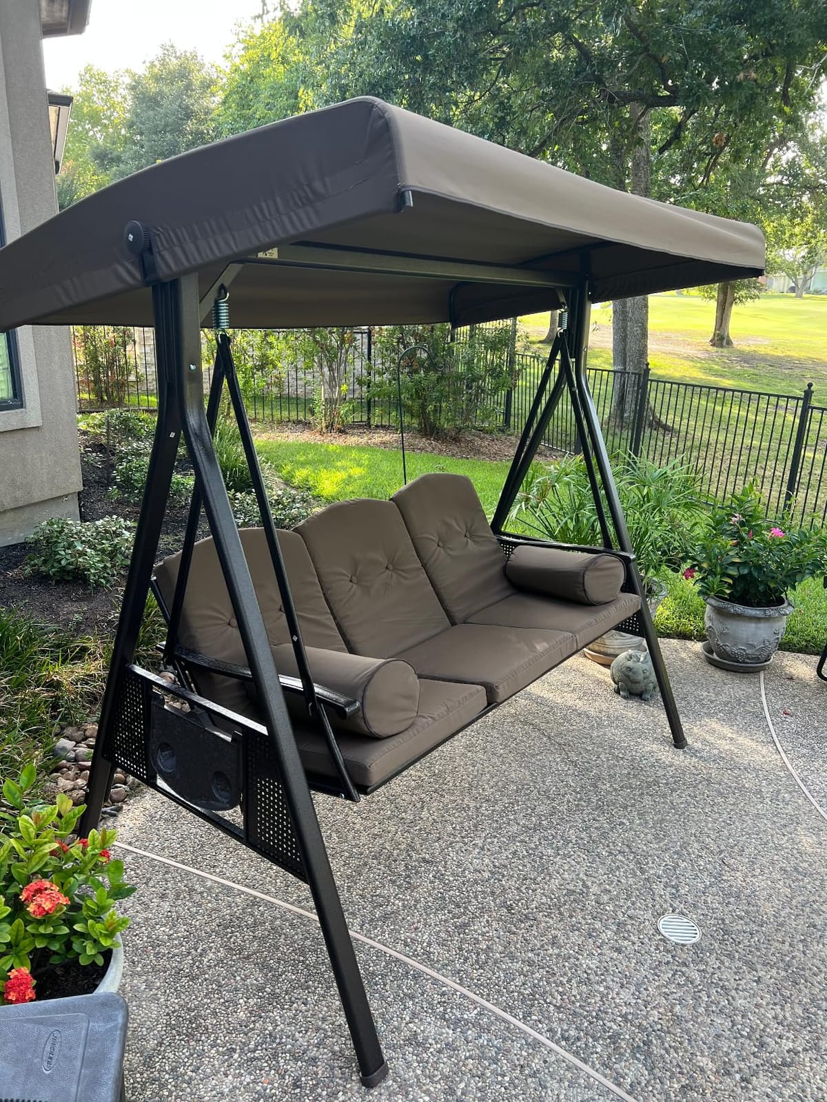 PURPLE LEAF Outdoor Porch Swing for Adults Durable Bronze Aluminum Frame | Thick Cushions with Removable Covers, UV-Resistant Canopy, Durable Bronze Aluminum Frame, UV-Resistant Canopy customer photo 1