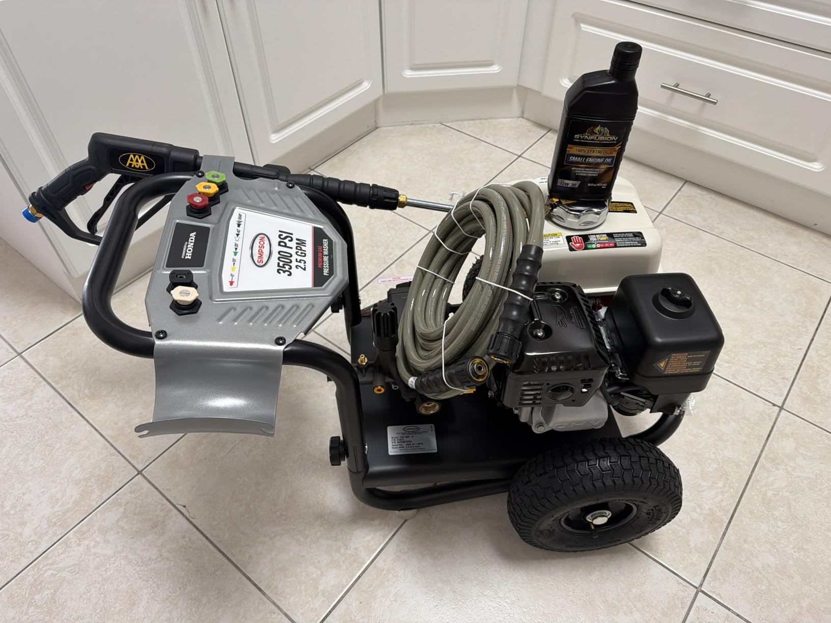 Simpson PowerShot 3500 PSI Gas Pressure Washer, 2.5 GPM, Honda GX200 Engine, AAA Triplex Pump, 25' MorFlex Hose, 5 Nozzles, Steel Frame, PS3228 customer photo 1
