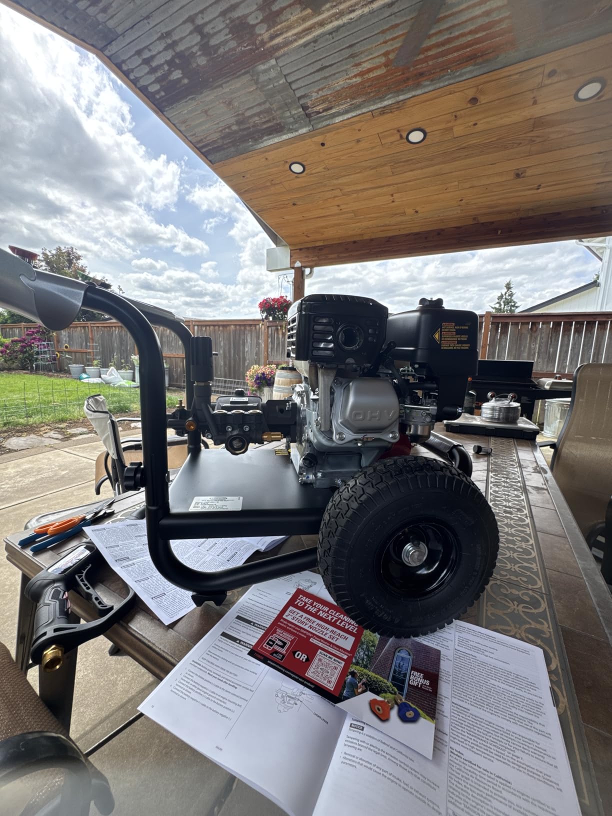 Simpson PowerShot 3500 PSI Gas Pressure Washer, 2.5 GPM, Honda GX200 Engine, AAA Triplex Pump, 25' MorFlex Hose, 5 Nozzles, Steel Frame, PS3228 customer photo 2