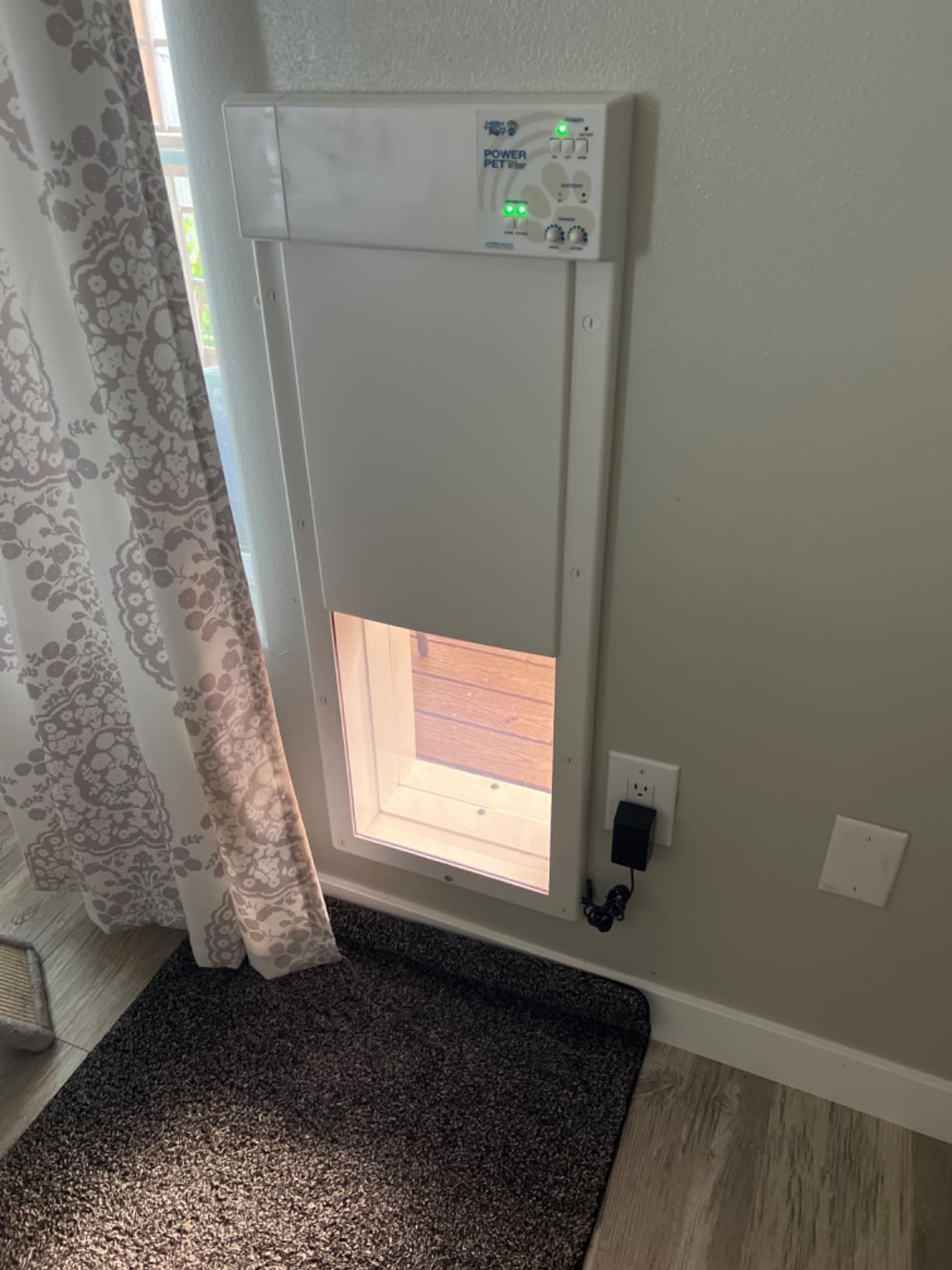 Power Pet Smart Automatic Electronic Pet Door by High Tech Pet (Wall Mount, Large, Non-WiFi) customer photo 2