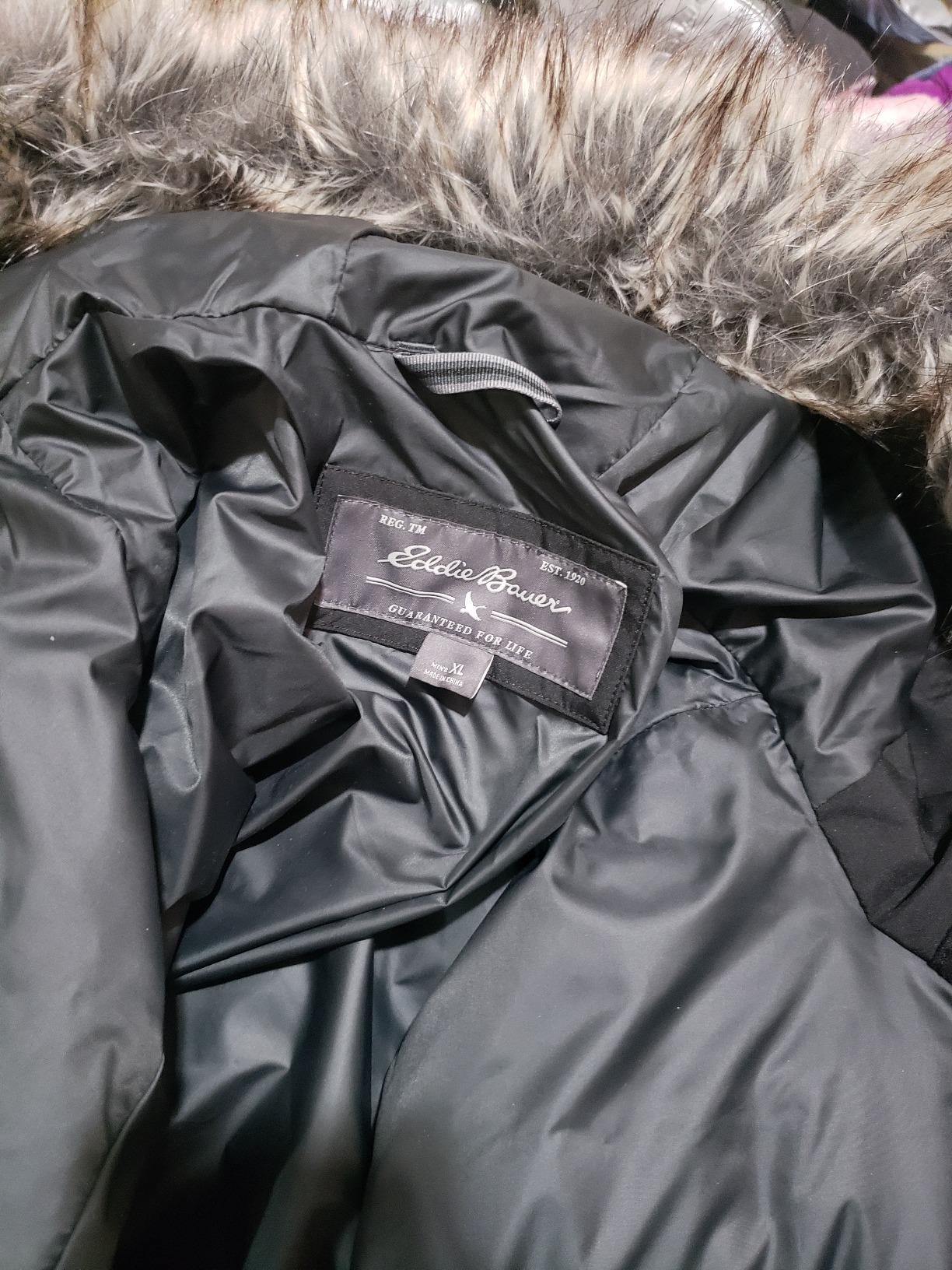 Men's Boundary Pass Down Parka customer photo 2