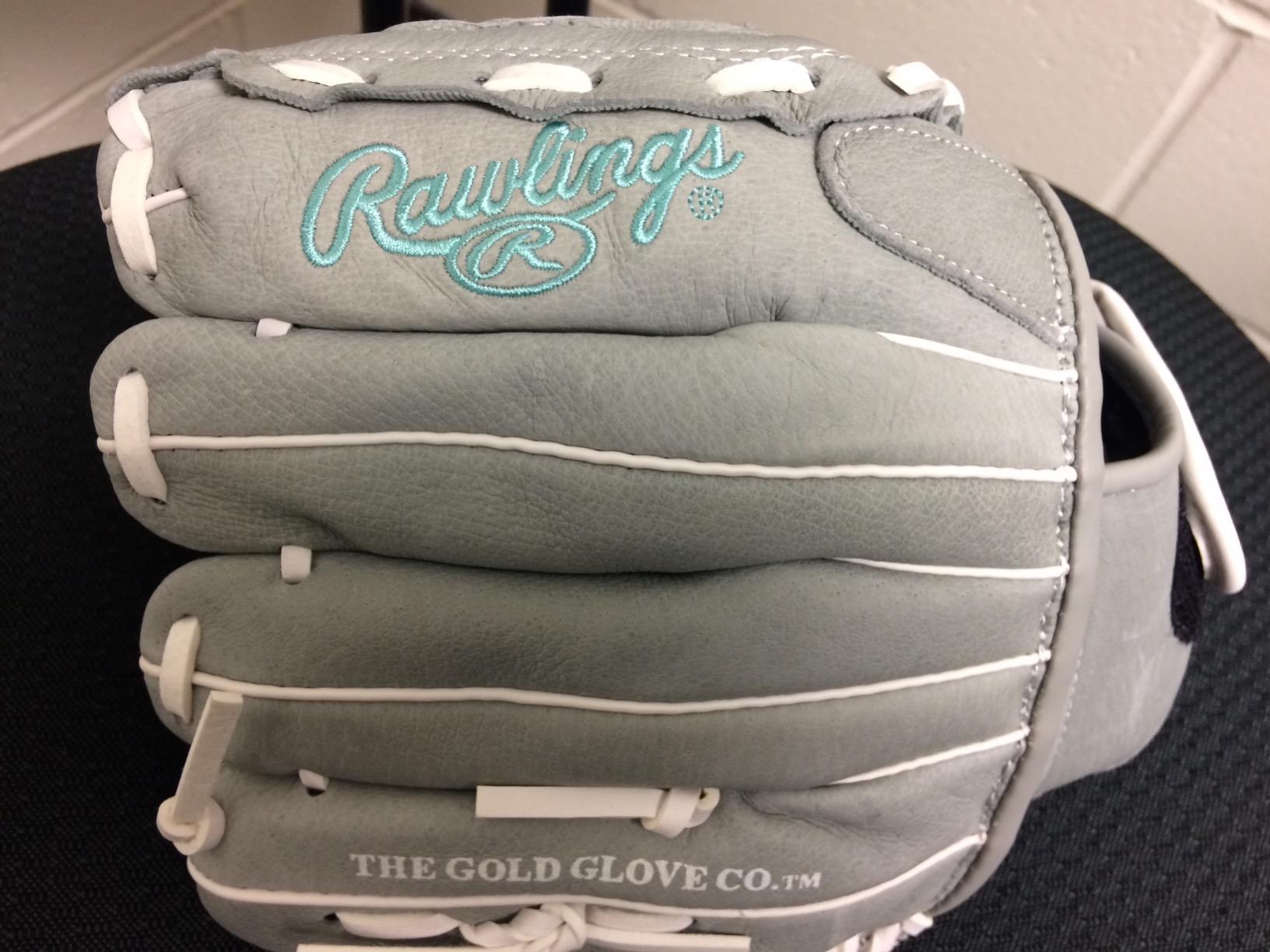 Sure Catch Youth Softball Glove | Easy Close | Game Ready customer photo 1