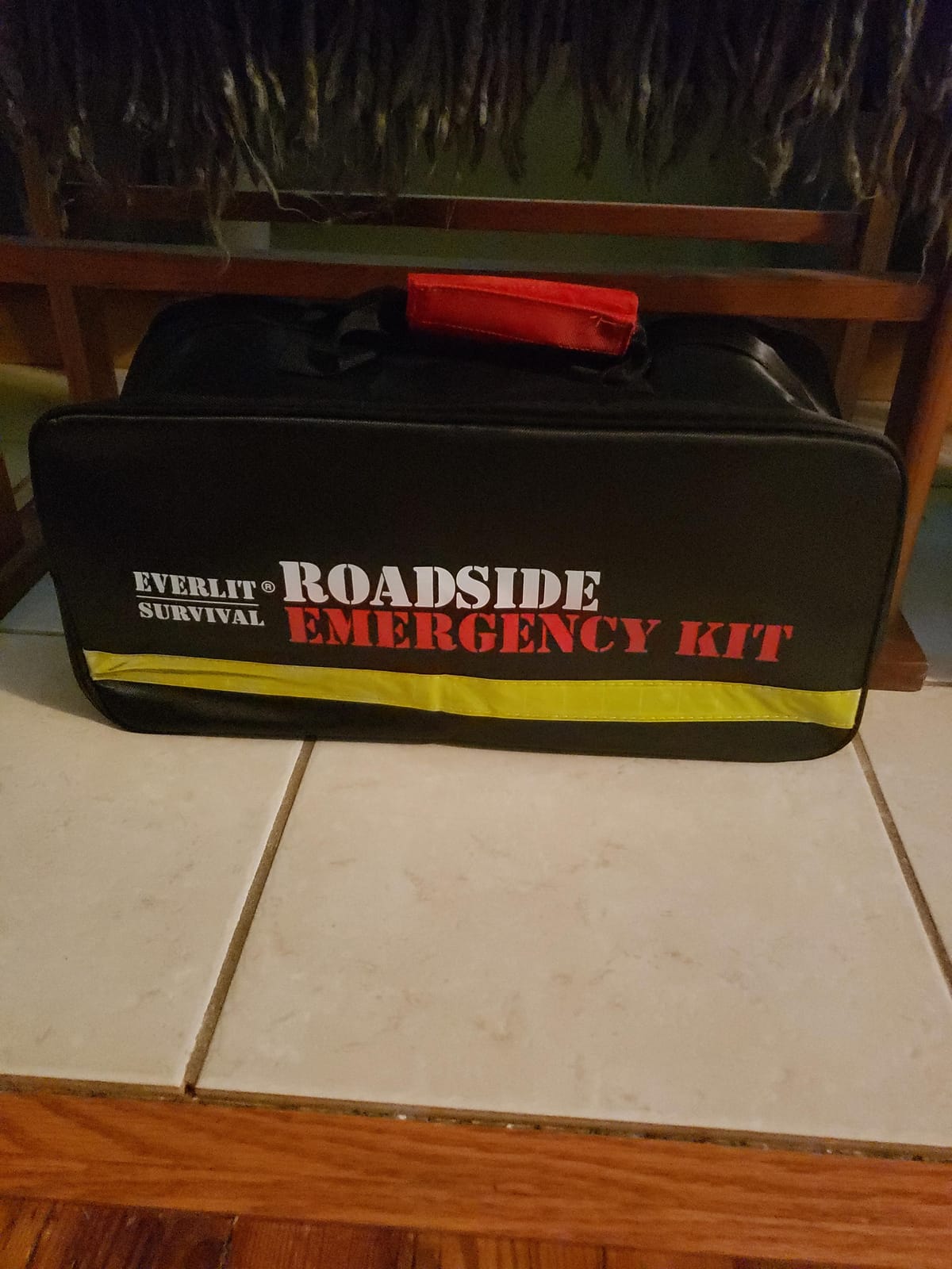 Everlit Survival Car Emergency Kit, Roadside Safety Tool Kit customer photo 2