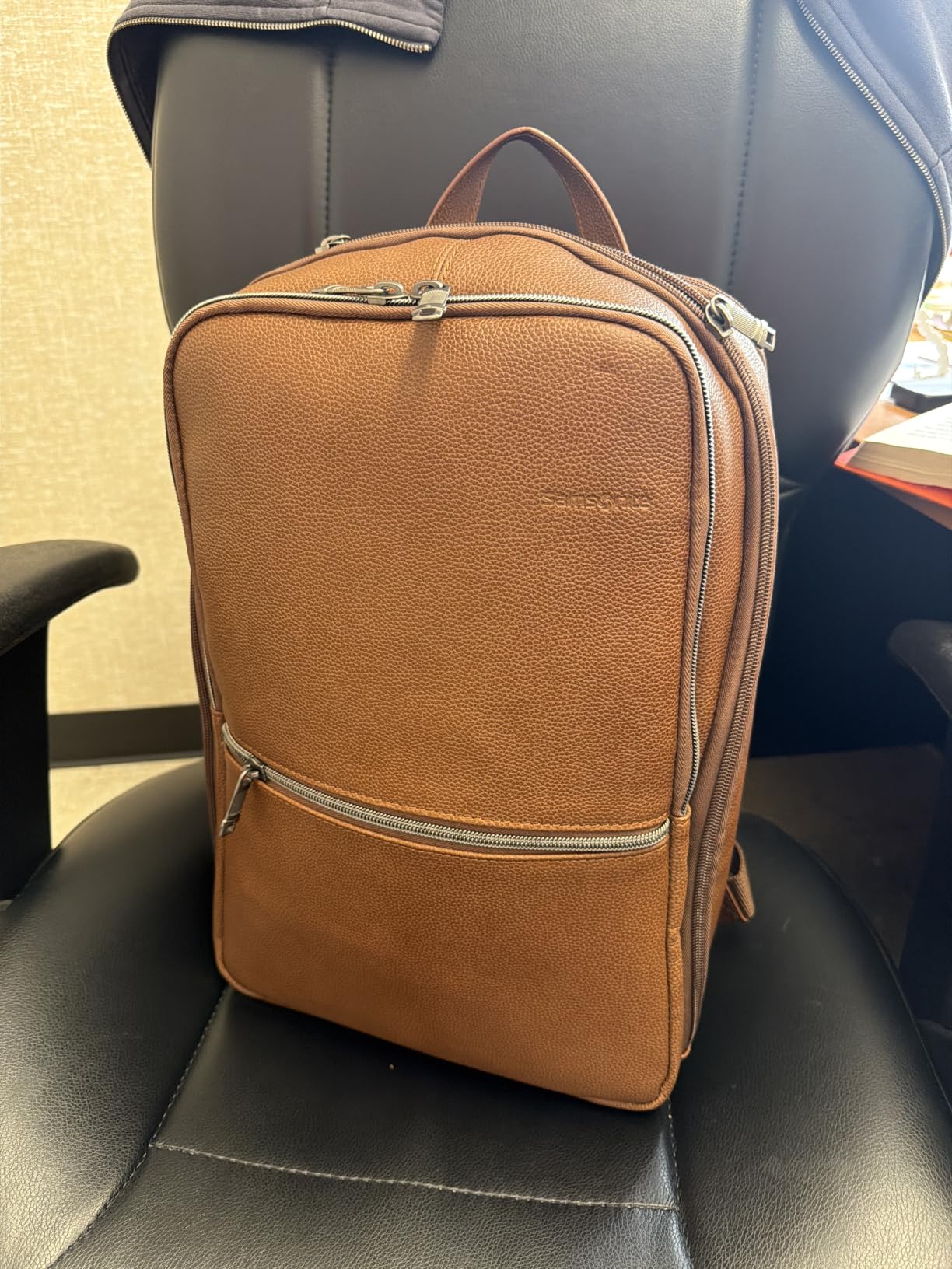 Samsonite Classic Leather Slim Backpack customer photo 2