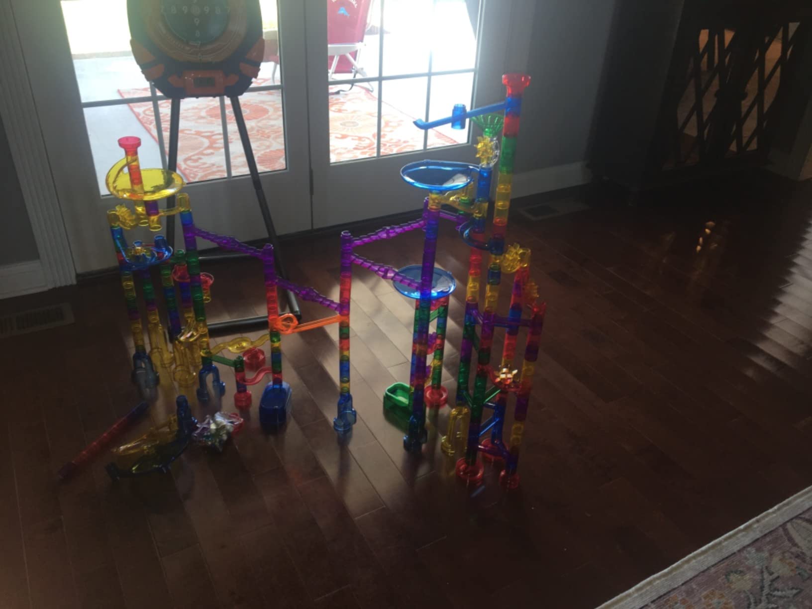 National Geographic Glow Marble Run 150-Piece Building Set for Kids | 30 Glass Marbles, Smooth-Run Tubes, Action Pieces, Marble Maze, Creative Construction, STEM Physics Toy, Storage Bag customer photo 2