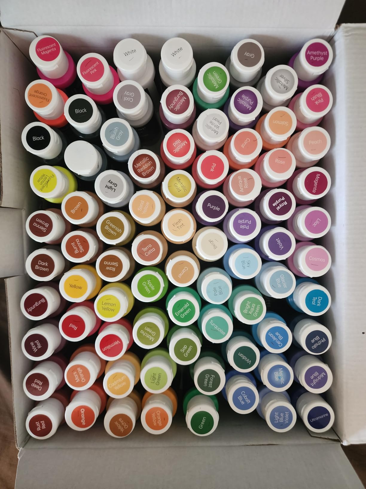 Shuttle Art Acrylic Paint, 36 Colors Acrylic Paint Set with Brushes & Palette, 2oz/60ml Bottles, Rich Pigments Non-toxic for Artists Kids & Adults, Painting on Canvas Rocks Ceramic Wood customer photo 2