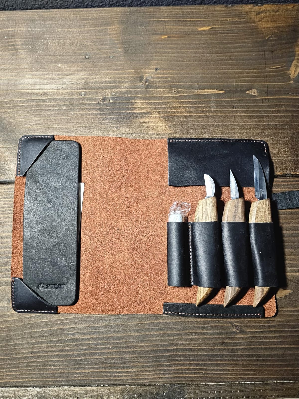 BeaverCraft Wood Carving Knife Set Deluxe S15X - Wood Carving Kit with Detail Chip Knife, Sloyd Roughing Whittling Knives & Leather Strop - Whittling Tools Set with Leather Case for Carvers customer photo 2