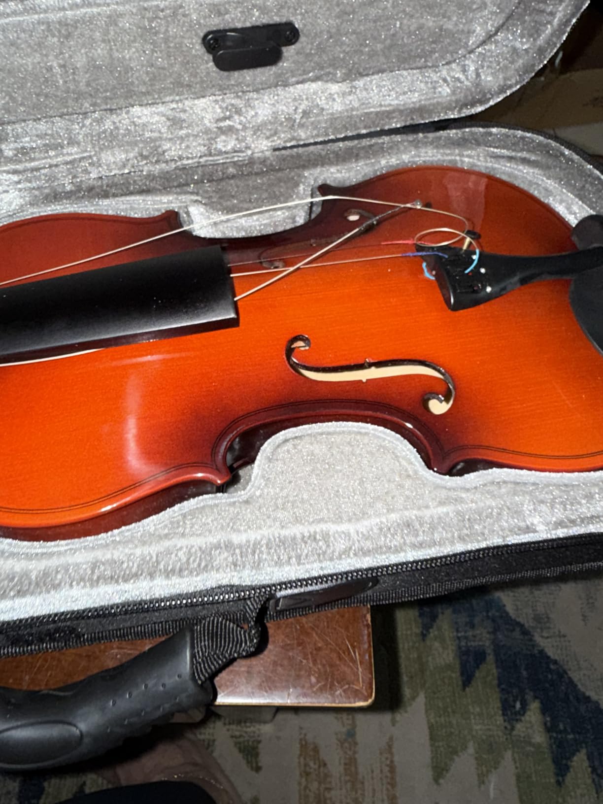 Eastar 3/4 Violin for Beginners, Violins Kit for Student, Fiddle with Hard Case, Rosin, Shoulder Rest, Bow, and Extra Strings (Imprinted Finger Guide on Fingerboard) customer photo 1