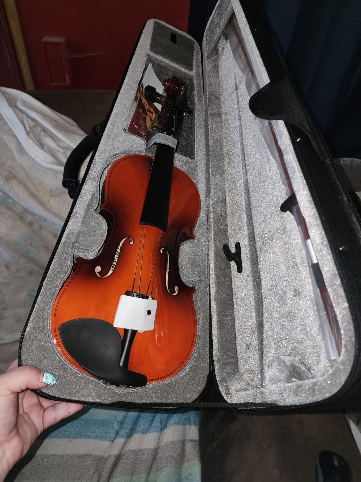 Eastar 3/4 Violin for Beginners, Violins Kit for Student, Fiddle with Hard Case, Rosin, Shoulder Rest, Bow, and Extra Strings (Imprinted Finger Guide on Fingerboard) customer photo 2