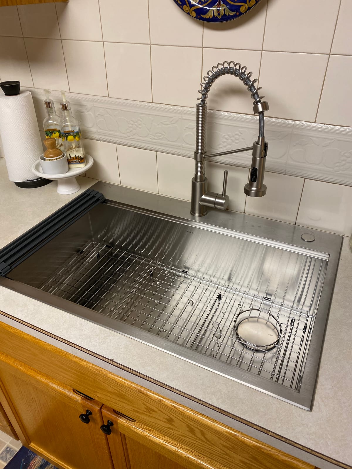 KRAUS Bolden Touchless Sensor Commercial Style 2-Function Single Handle Pull Down Kitchen Faucet in Spot-Free Stainless Steel, KSF-1610SFS customer photo 1