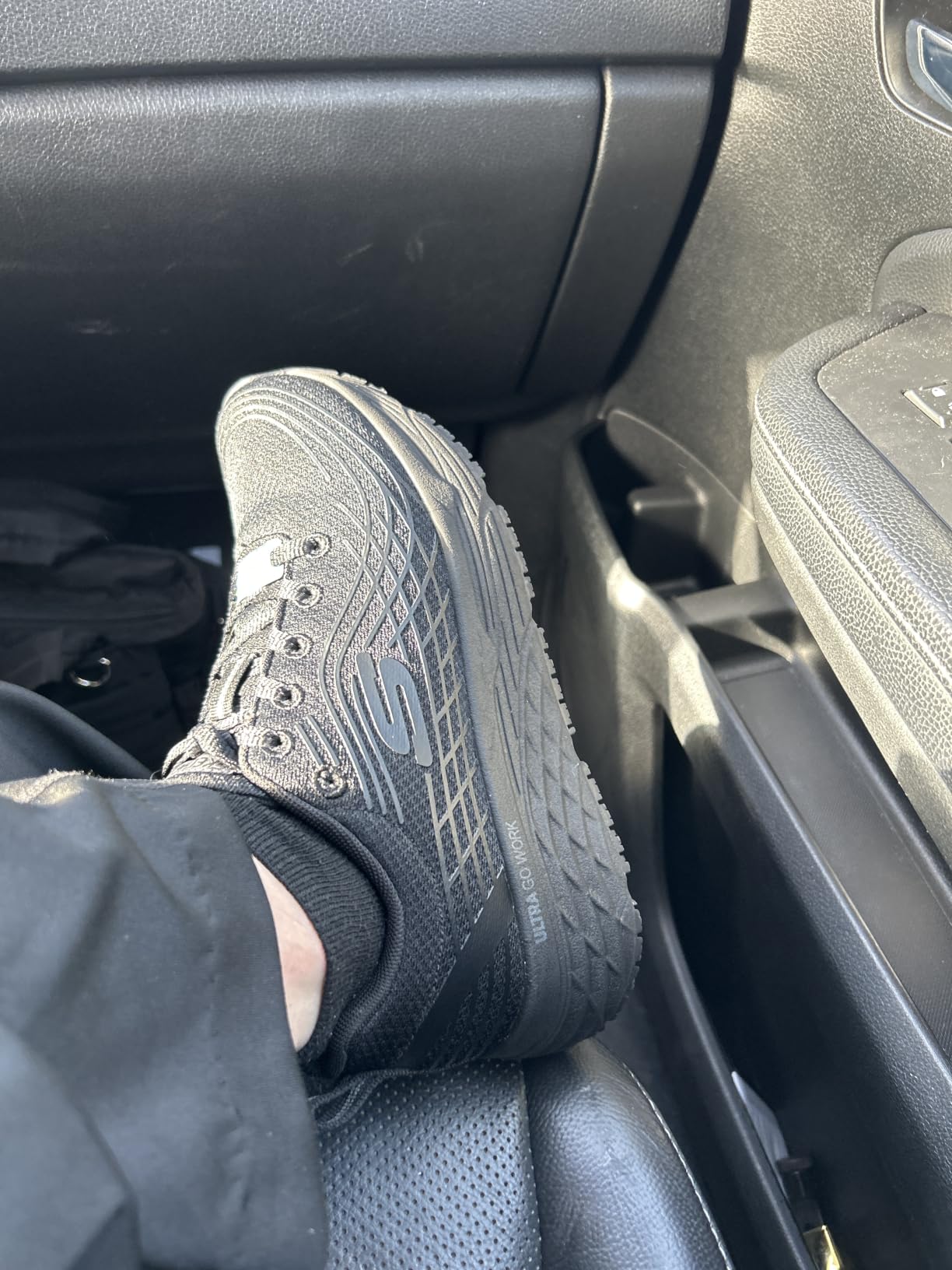 Skechers Women's Max Cushioning Elite SR Sneakers | Work, Slip Resistant, Relaxed Fit, Max Cushioning, Air-Cooled Memory Foam customer photo 2