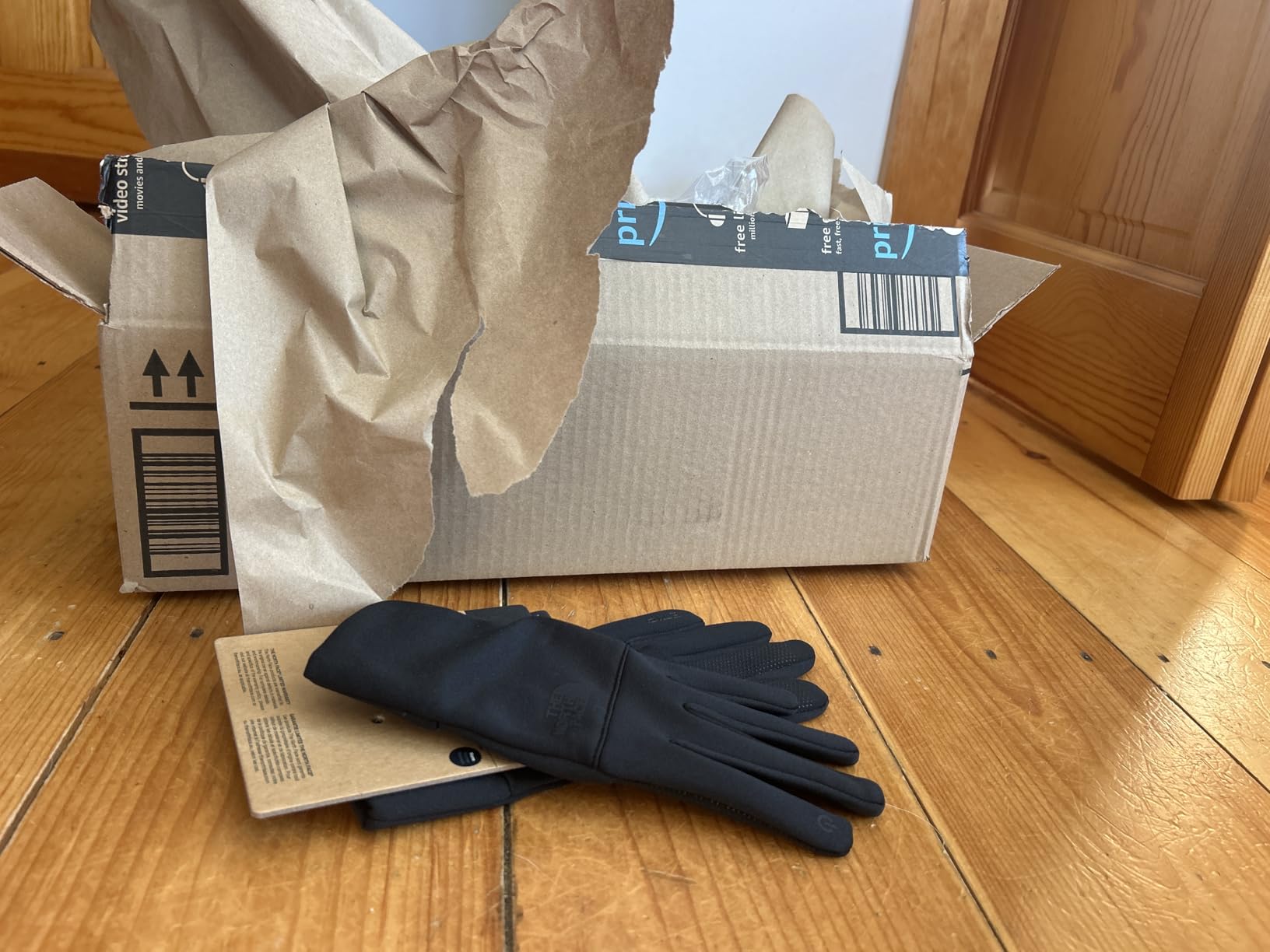 Etip Fleece Recycled Gloves | Touchscreen Compatible Gear for Men & Women, Hand Warming Winter Essential customer photo 2