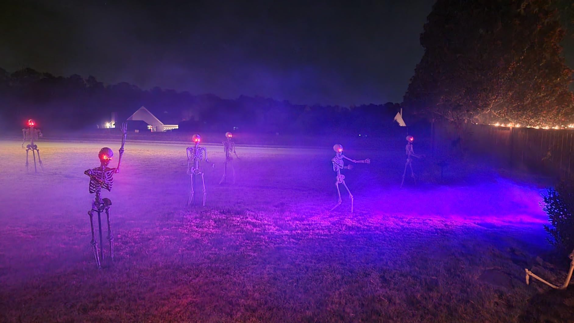 VIRFUN Fog Machine, Smoke Machine with Lights&Remote Control for Party | 6 LED Lights&12 Color Effect, Wireless&Wired Control, for Halloween, Party, Outdoor, Indoor, Stage Effect, 500ml Tank&500W customer photo 2