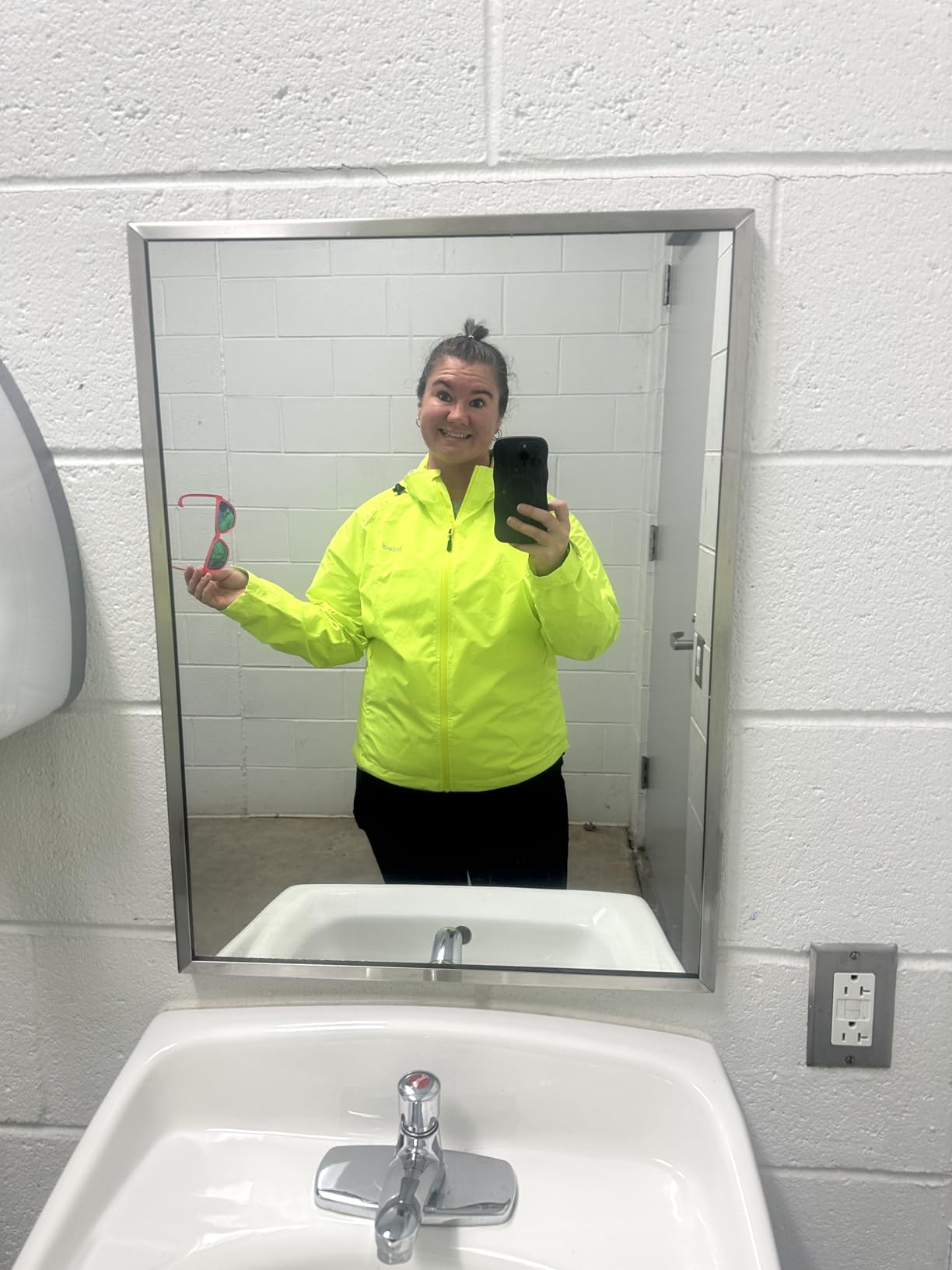 baleaf Packable Rain Jacket Women Waterproof Lightweight Jackets Hooded | Windbreaker Reflective Running & Cycling Rain Coat; Fully Waterproof Zipper and Breathable for Travelling, Hiking and Outdoor customer photo 1