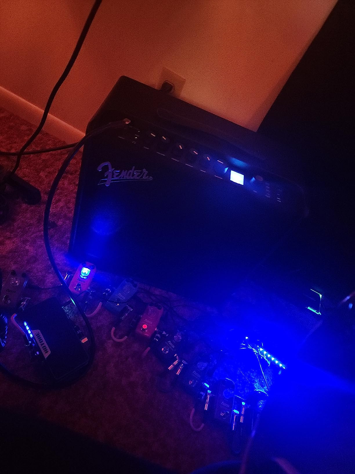 Fender Mustang LT50 Guitar Amp, 50 Watts, with 2-Year Warranty 30 Preset Effects with USB Audio Interface for Recording, Black customer photo 1