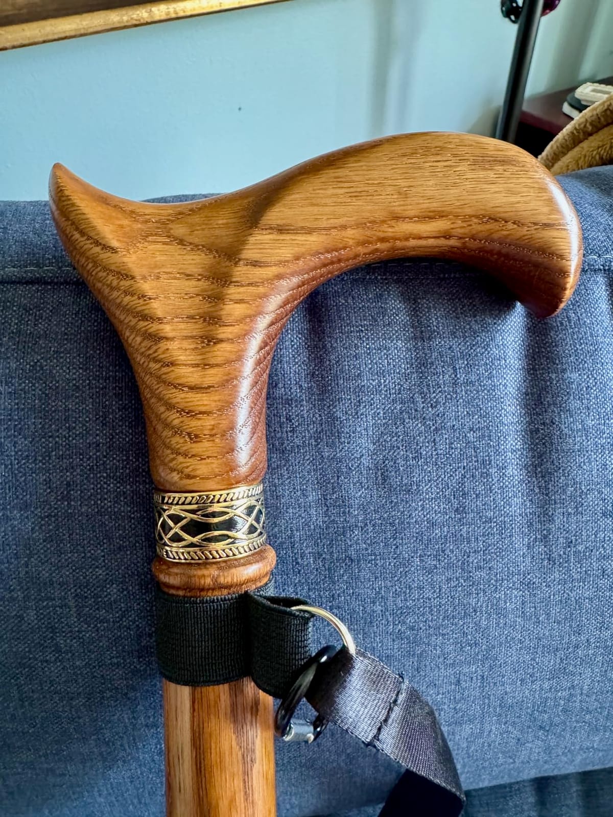 Asterom Handcrafted Walking Cane, Stylish Wooden Canes for Men, Oak Wood customer photo 2