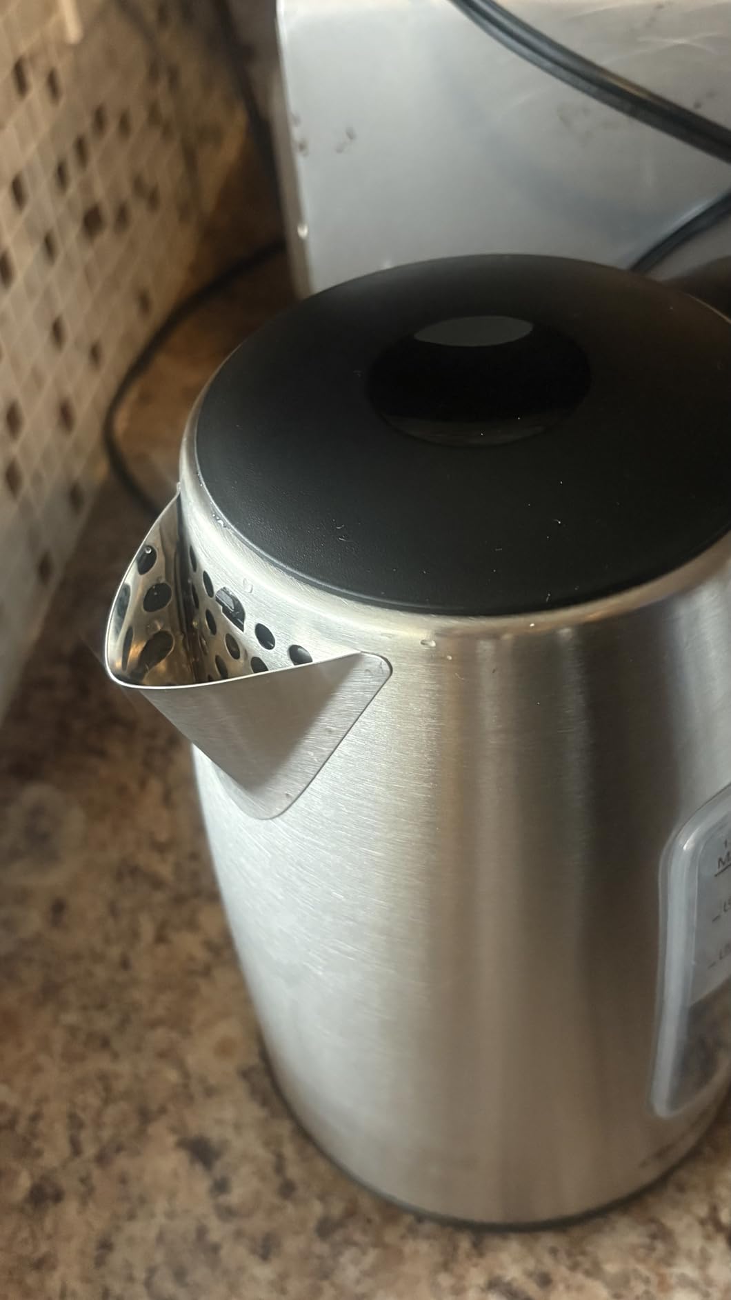 COMFEE' Stainless Steel Electric Kettle, 1.7 Liter Tea Kettle Electric & Hot Water Kettle, 1500W Fast Boil with LED Light, Auto Shut-Off and Boil-Dry Protection customer photo 1