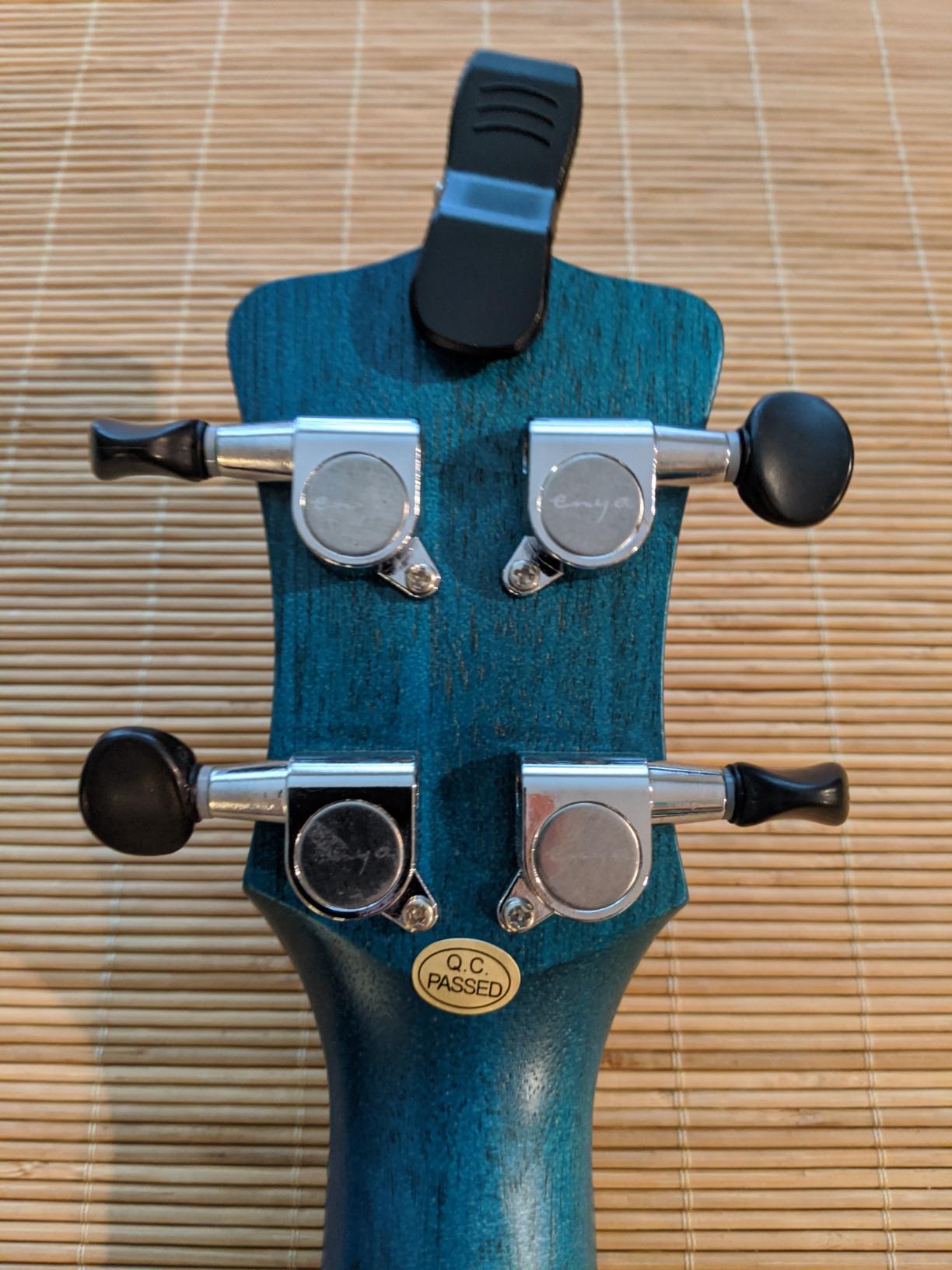Enya EUS-25D 21 Inch Soprano Ukulele, Solid Mahogany Top, Blue | Beginner Ukulele Kit with Gig Bag, Capo, Tuner, Strap and Picks, for Adults, Students, Lessons, Practice and Travel customer photo 2
