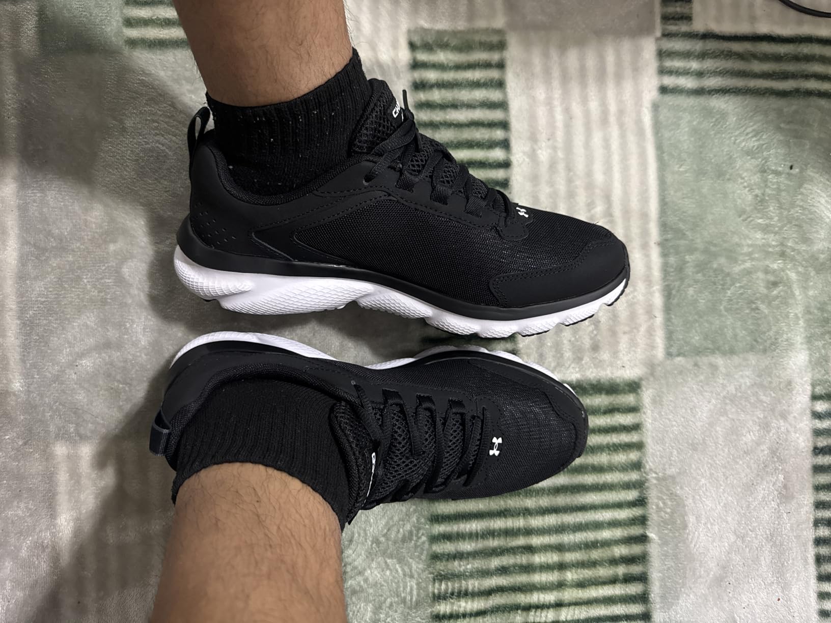 Under Armour Men's Charged Assert 9 Running Shoe customer photo 2