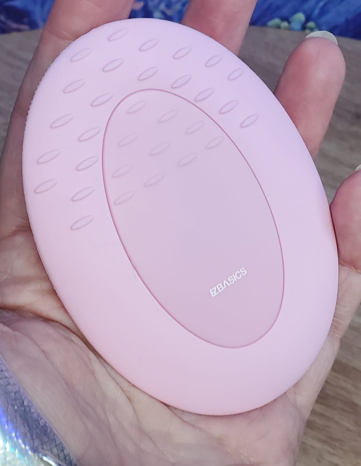 EZBASICS Silicone Facial Cleansing Brush, IPX7 Waterproof, Violet, Rechargeable Electric Face Exfoliator, 5 Speeds, Sonic Vibrating for Deep Pore Cleansing & Gentle Massaging customer photo 2