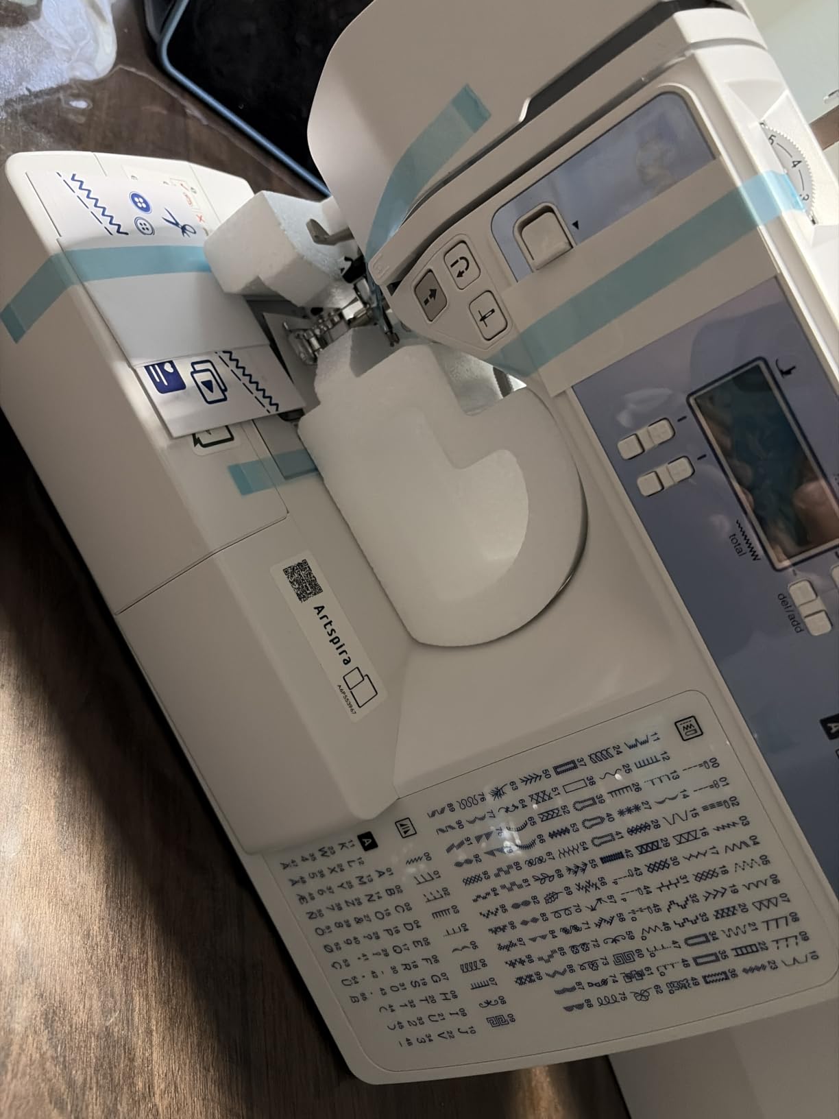 Brother XR9550 Computerized Sewing and Quilting Machine, 165 Built-in Stitches, LCD Display, Wide Table, 8 Included Presser Feet customer photo 1