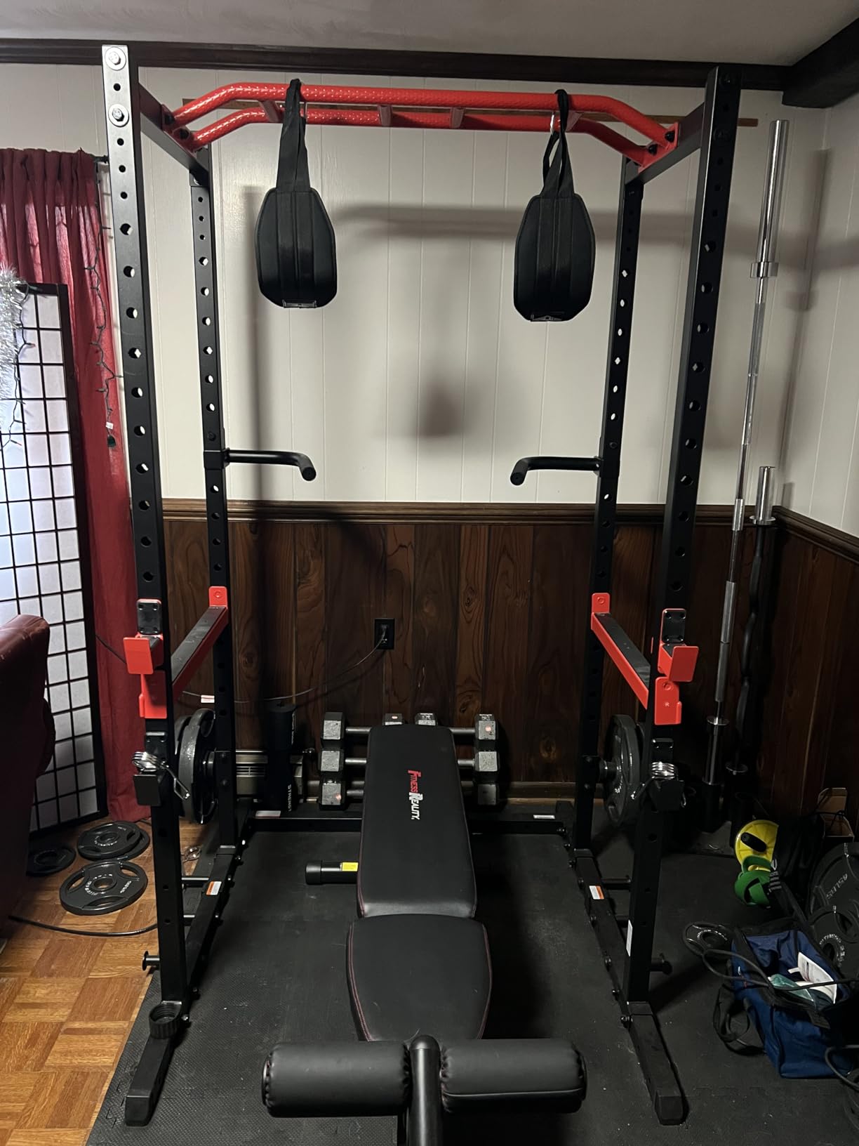 Sunny Health & Fitness Full Size Power Cage for Home Gym Training | Squats, Presses & Pull-Ups, Reversible Pull-Up Bar, Numbered Heights, 6 Band Pegs, Plate Storage, 1000 lb Rack customer photo 1