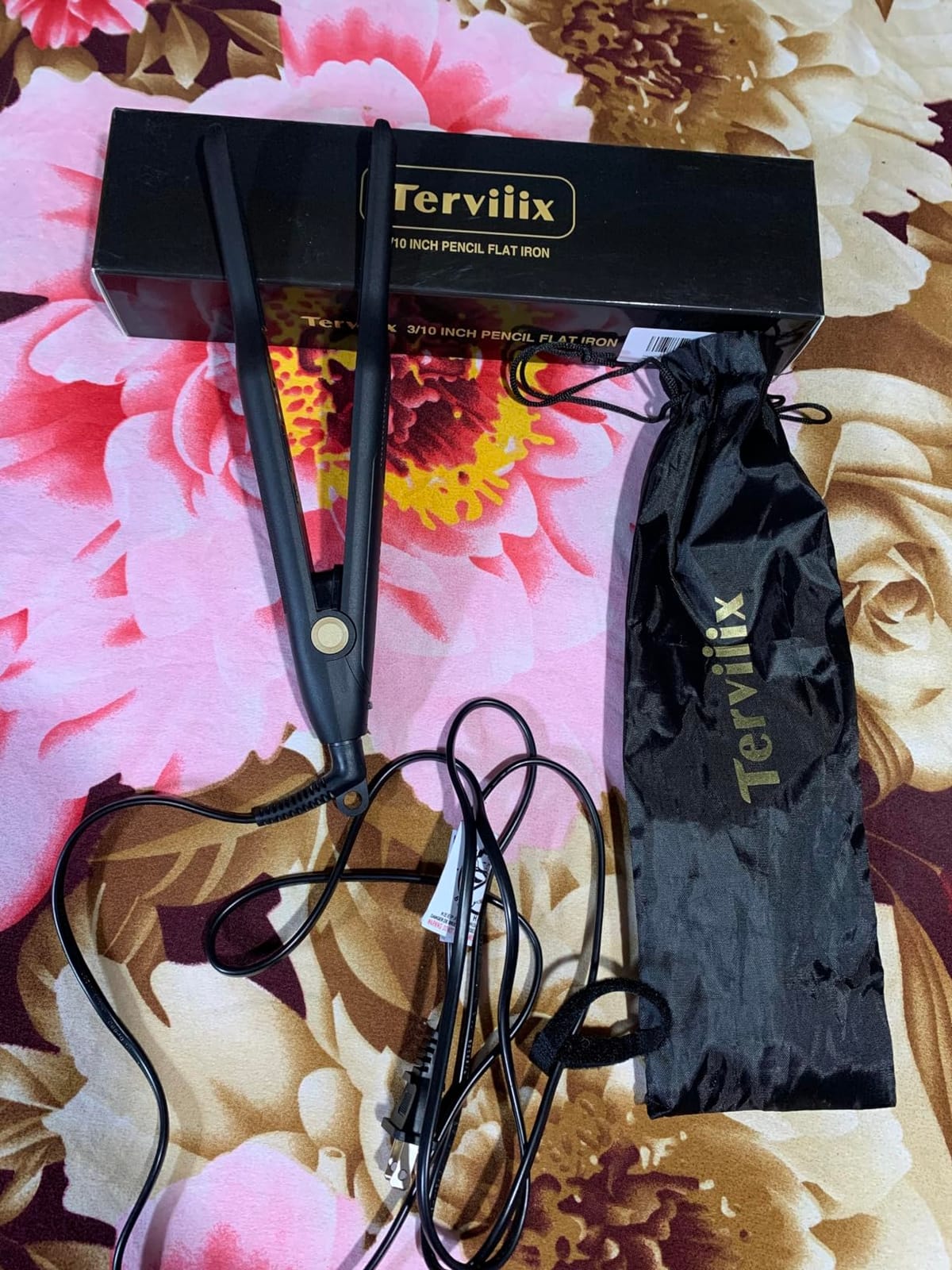Terviiix Pencil Flat Iron, 3/10 Inch Mini Hair Straightener | Small Flat Irons for Short Hair, Beard and Pixie Cut, Ceramic Tourmaline, Dual Voltage with Adjustable Temperature customer photo 1
