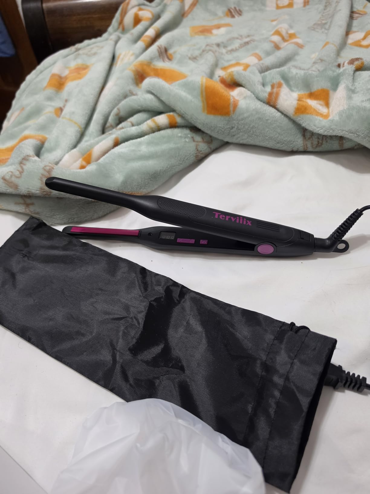 Terviiix Pencil Flat Iron, 3/10 Inch Mini Hair Straightener | Small Flat Irons for Short Hair, Beard and Pixie Cut, Ceramic Tourmaline, Dual Voltage with Adjustable Temperature customer photo 2