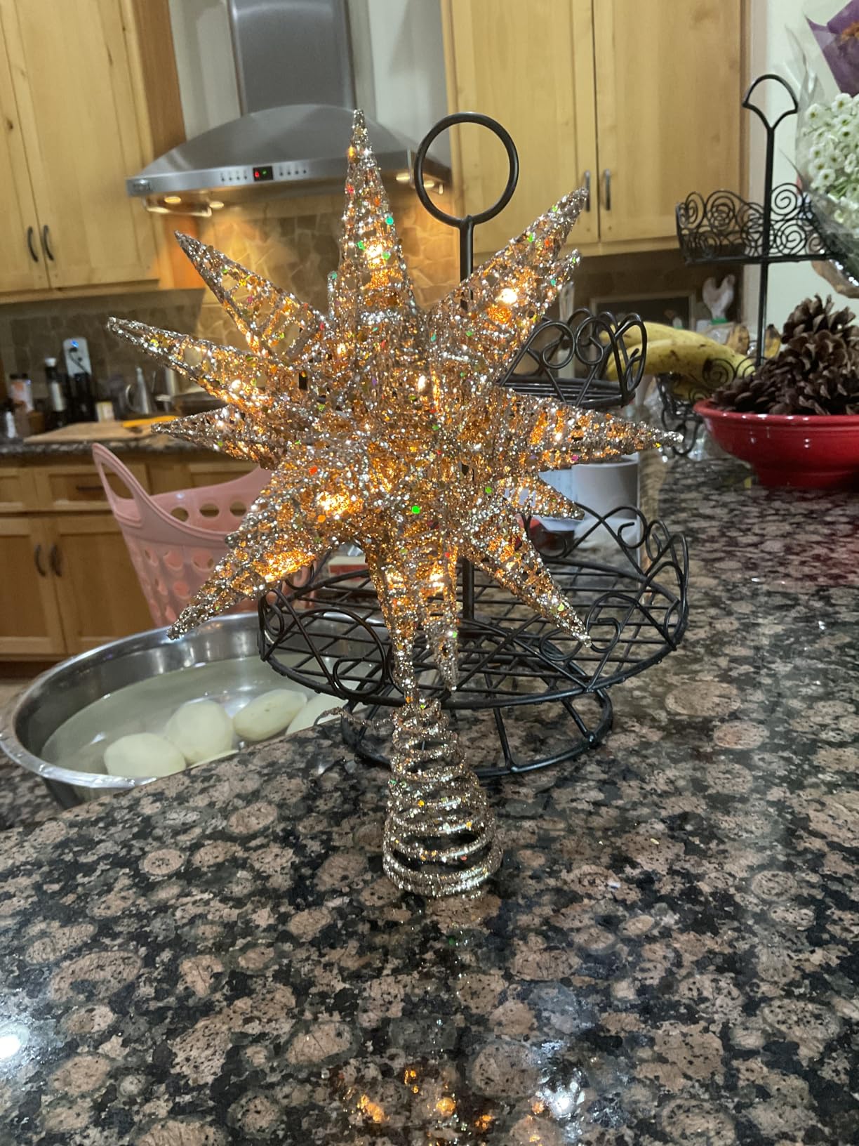 Lewondr Christmas Tree Topper, Plug 3D Starburst Lighted Star Tree Topper | 11
