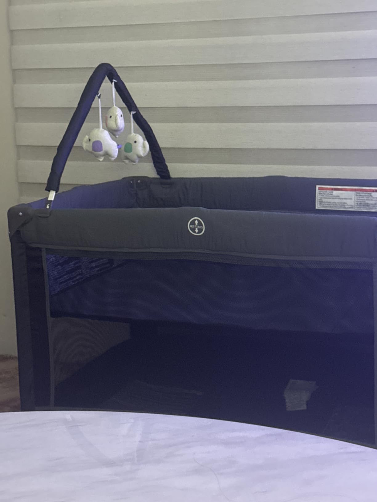 Pamo Babe Pack and Play with Bassinet, Portable Playard for Baby customer photo 2