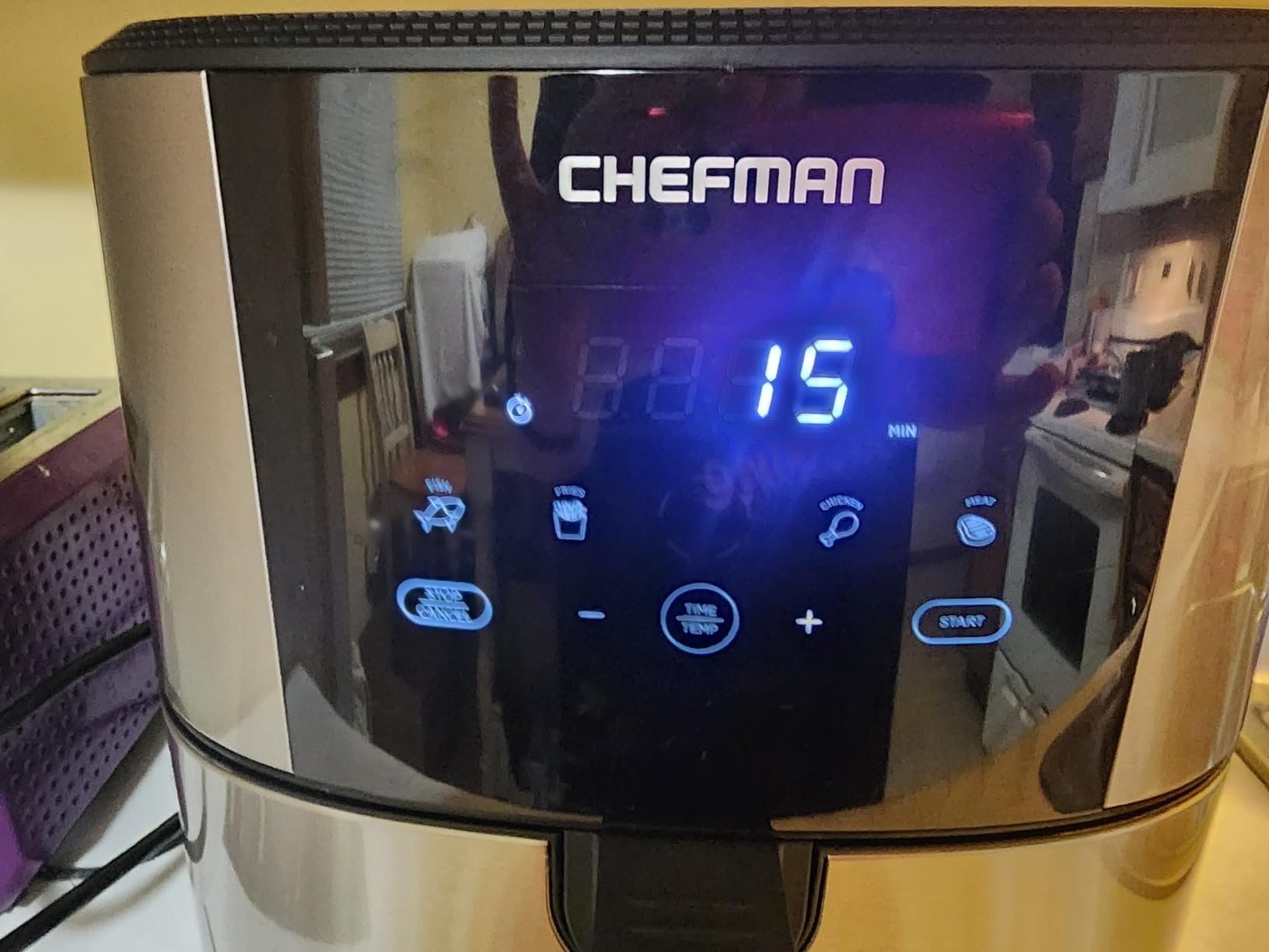 Chefman Air Fryer 8 Qt | TurboFry 4-in-1 with 450F Hi-Fry Option for Crispier Results | Bake, Dehydrate, Frozen | XL Nonstick Dishwasher-Safe Basket | Stainless Steel customer photo 2