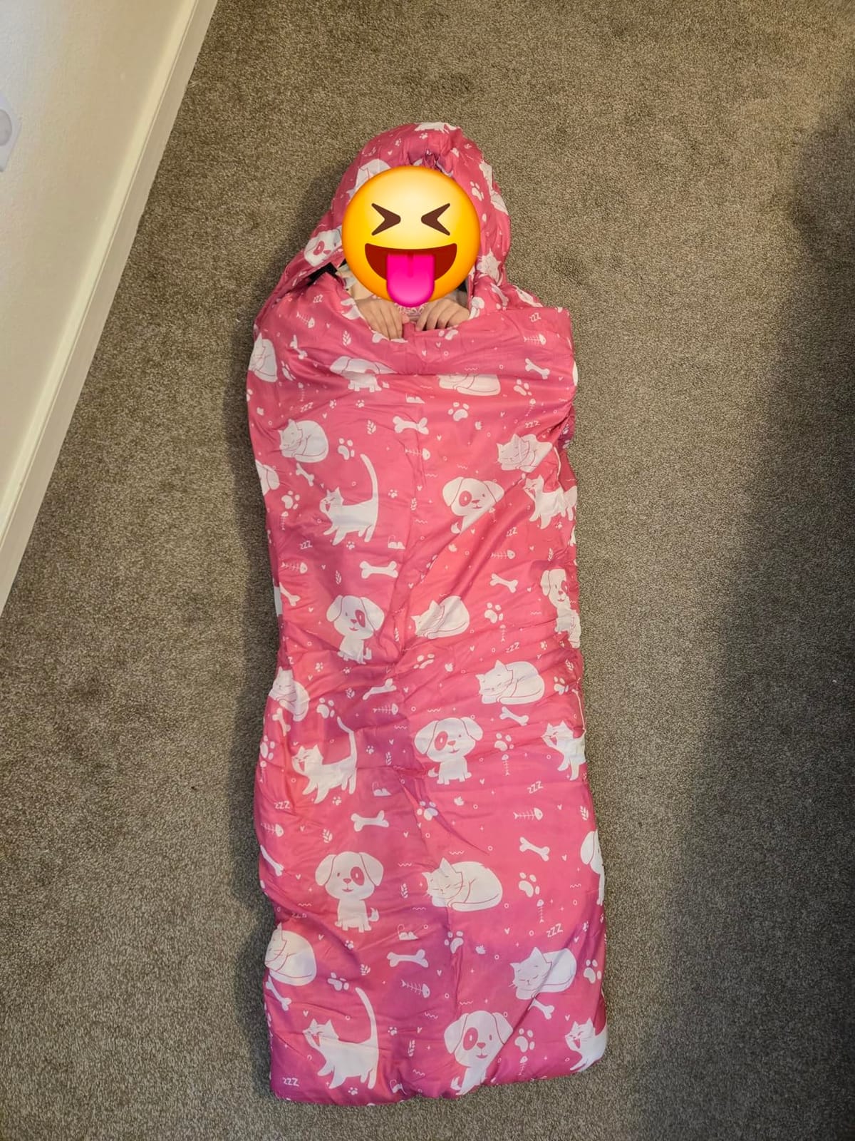 KidzAdventure Mummy Style 32 - 59F Kids Sleeping Bag with Pillow Sleeve, 4 Season, Lightweight and Backpacking Style, Ideal for Camping, Sleepover, Boys, Girls, and Youth customer photo 1