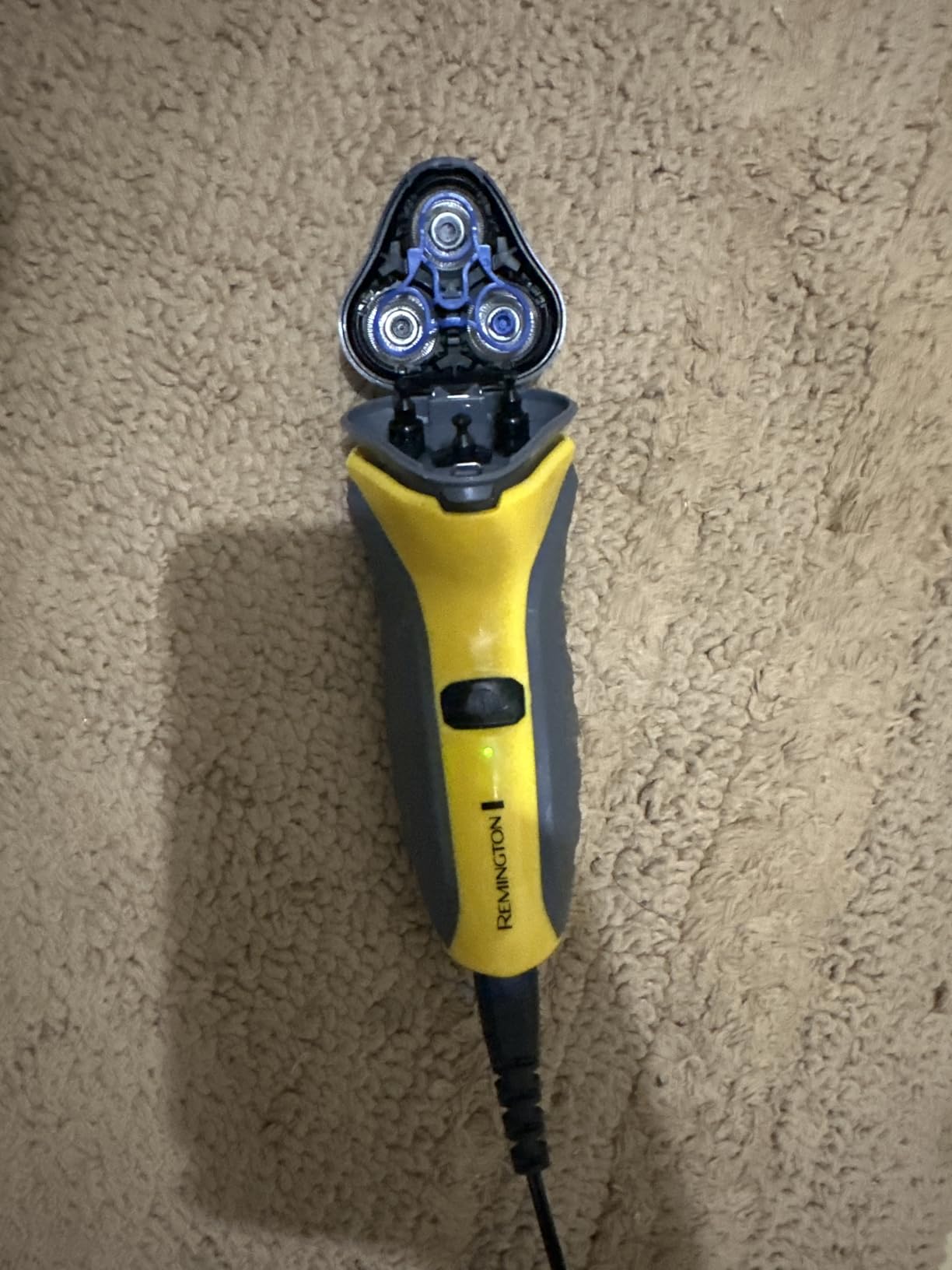 Remington Indestructible Rotary Shaver 5100, Electric Razor, Yellow | 100% Waterproof Design, Engineered Tough to Last, Precision Plus Heads, Dual Track Blades for men customer photo 2