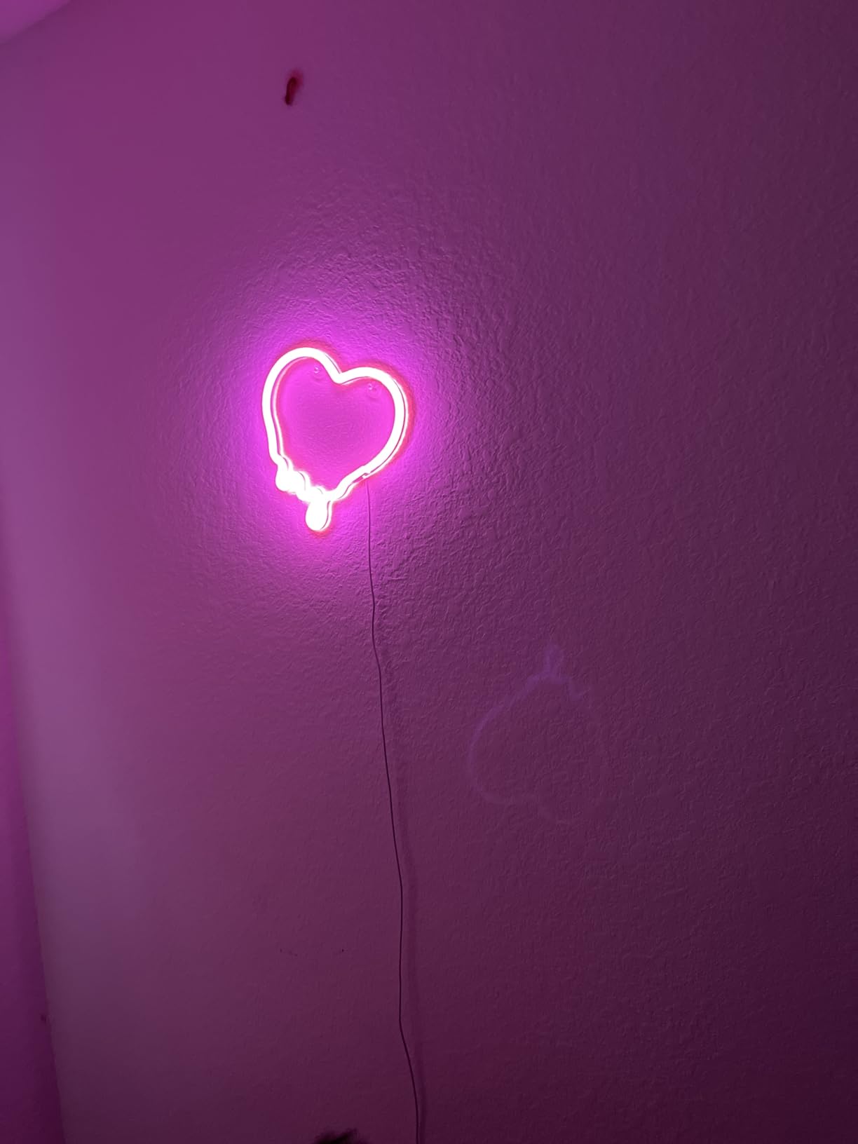 Lumoonosity Planet Neon Sign - USB Powered Saturn LED Light with On/Off Switch, Planet Led Sign for Wall Decor - Aesthetic Hanging Saturn Neon Light for Bedroom, Gaming Room customer photo 1