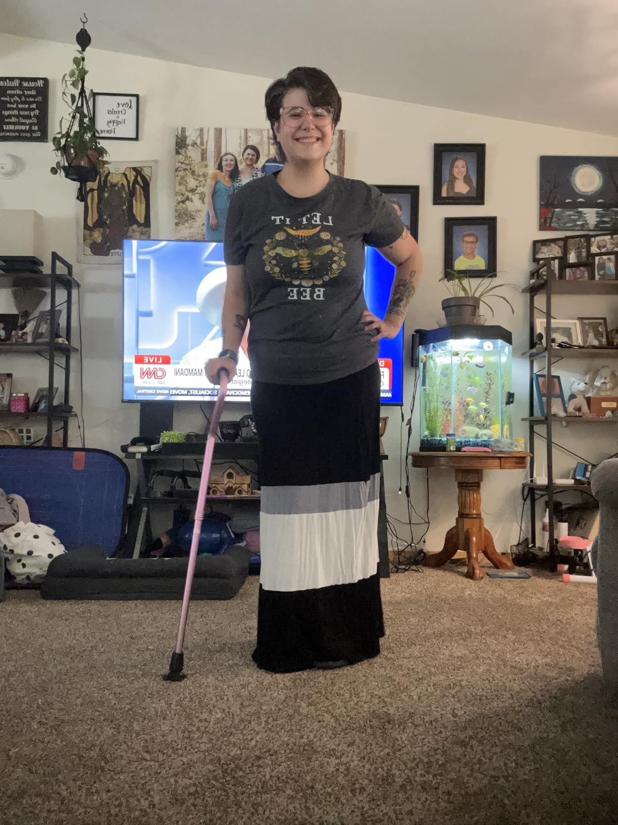 KINGGEAR Self Standing Walking Cane Quad Base for Seniors | Lightweight aluminum, foldable design, 31-36 in adjustable height, EVA offset handle, self-standing quad base customer photo 2