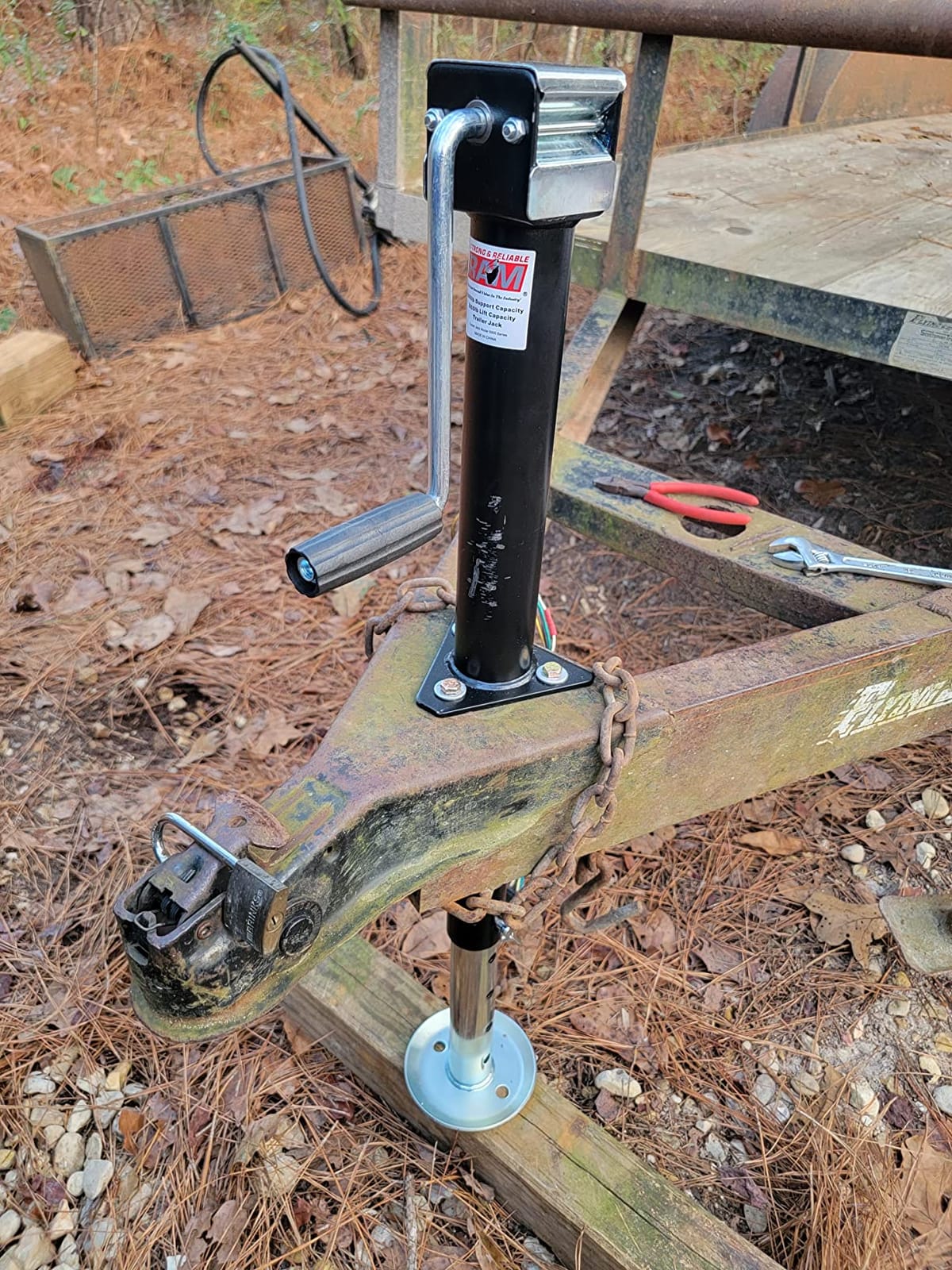 Southwest Wheel 5000 lbs Side Wind A-Frame Trailer Jack with Zinc Adjustable Drop Leg, 15