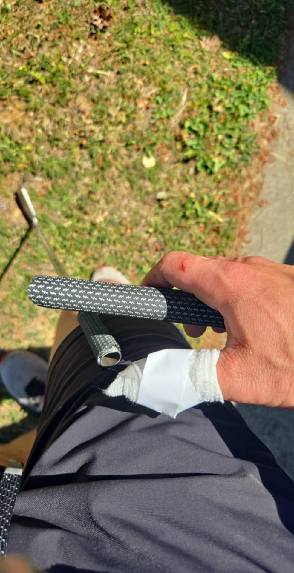 TaylorMade Men SIM2 Max Golf Clubs customer photo 2