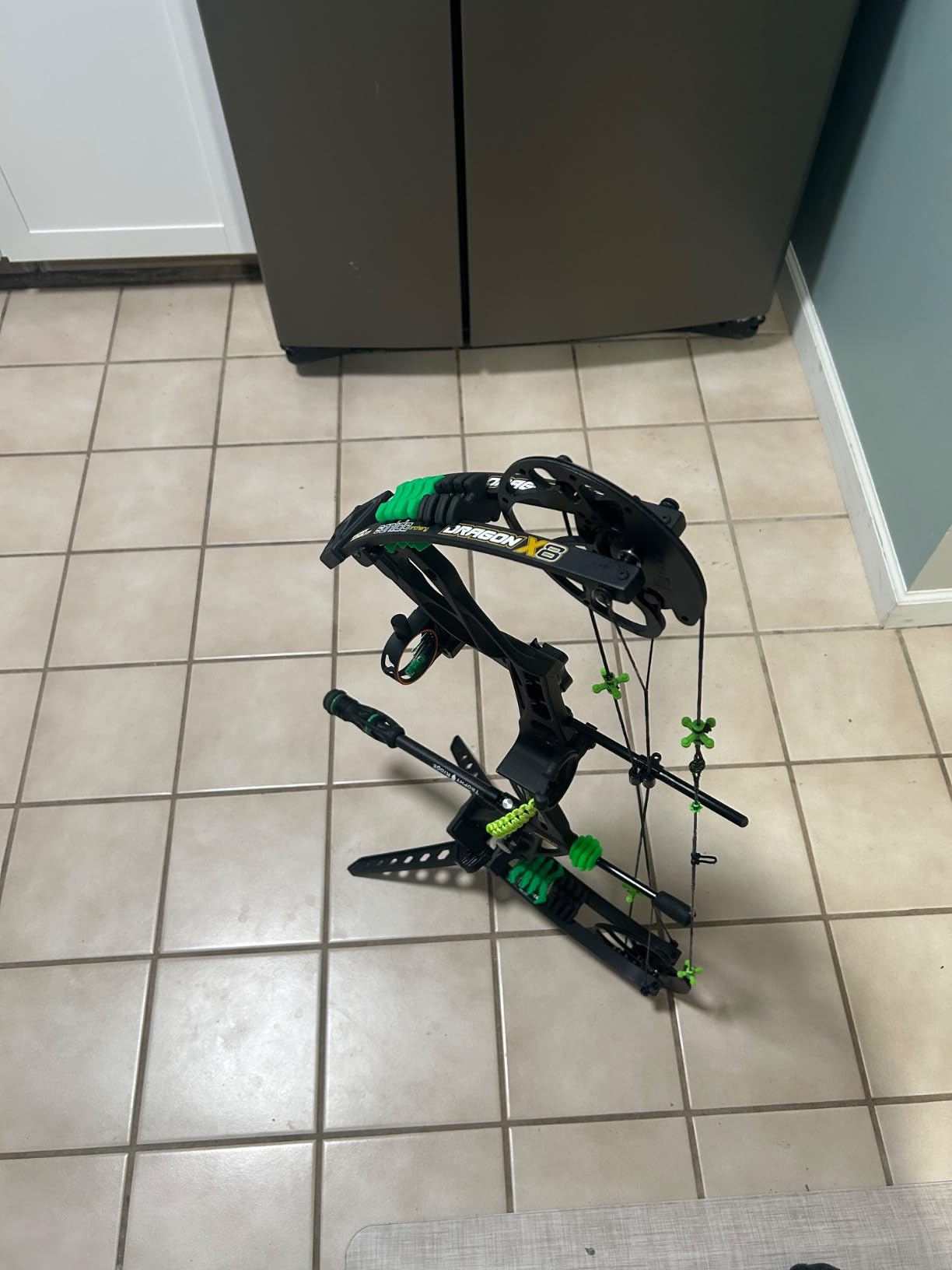 Sanlida Archery Dragon X8 RTH Compound Bow Package for Adults and Teens, 18