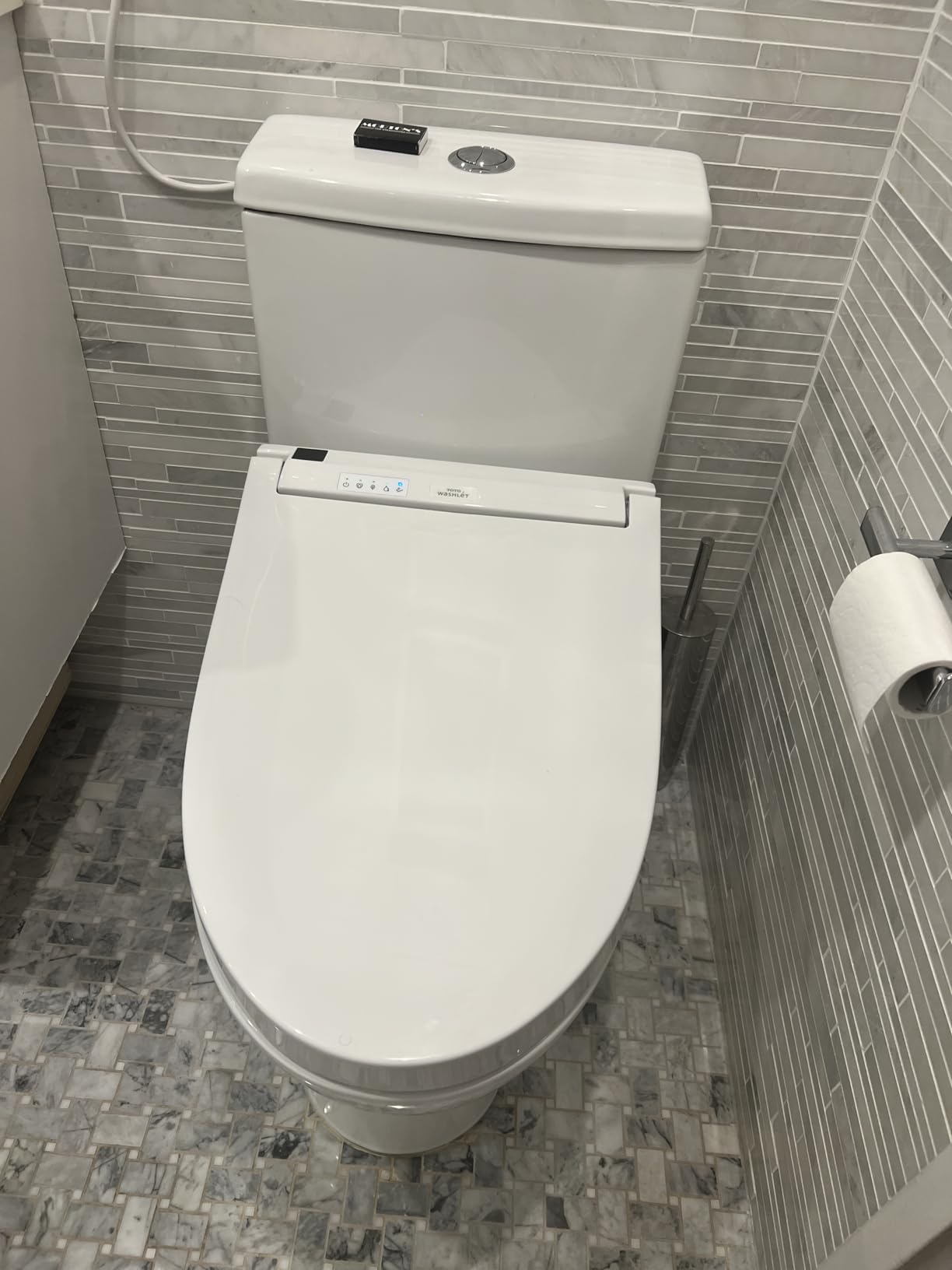 TOTO WASHLET C5 Electronic Bidet Toilet Seat with PREMIST and EWATER+ Wand Cleaning, Elongated, Cotton White - SW3084#01 customer photo 2
